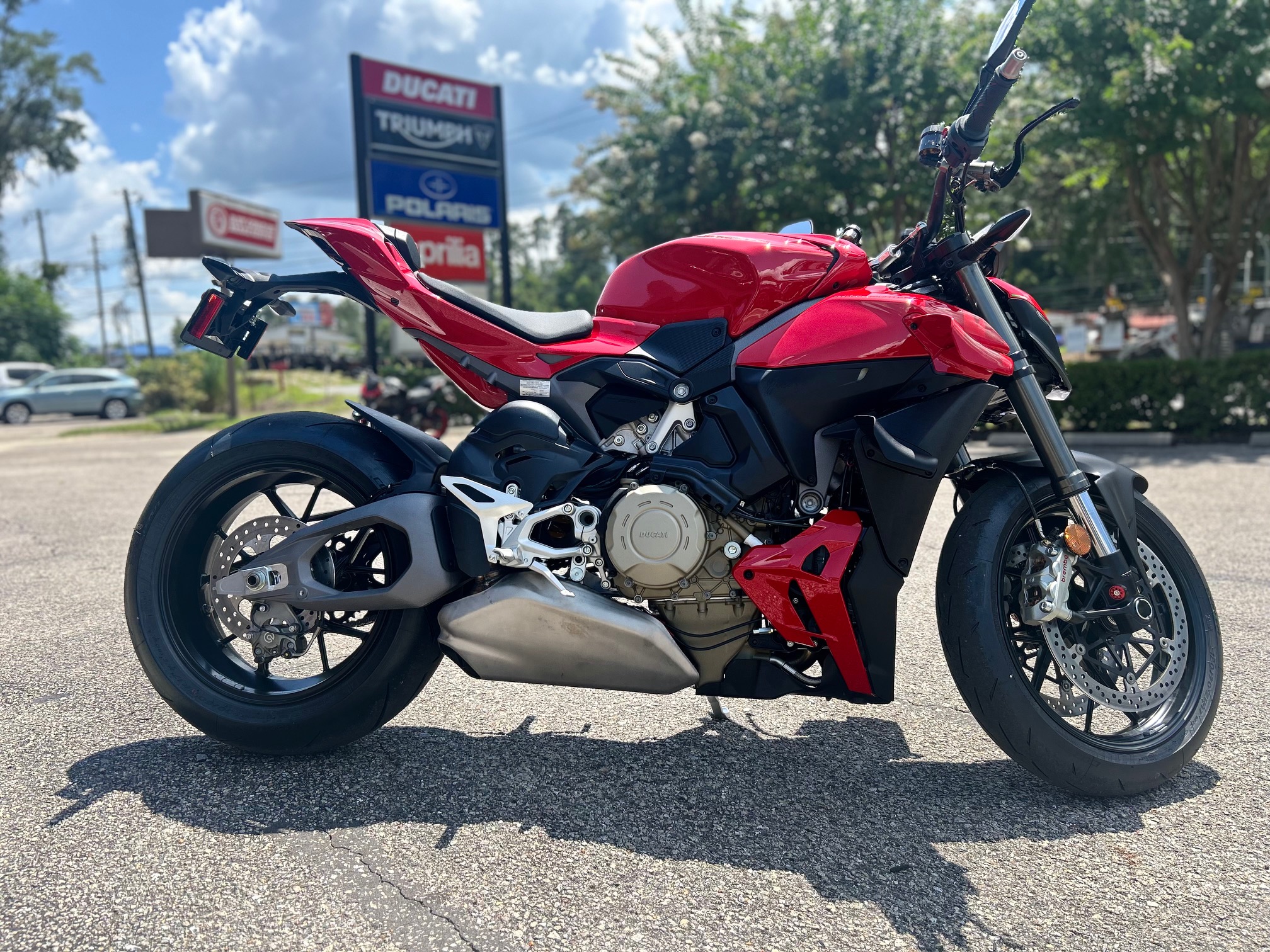 2025 Ducati Streetfighter V4