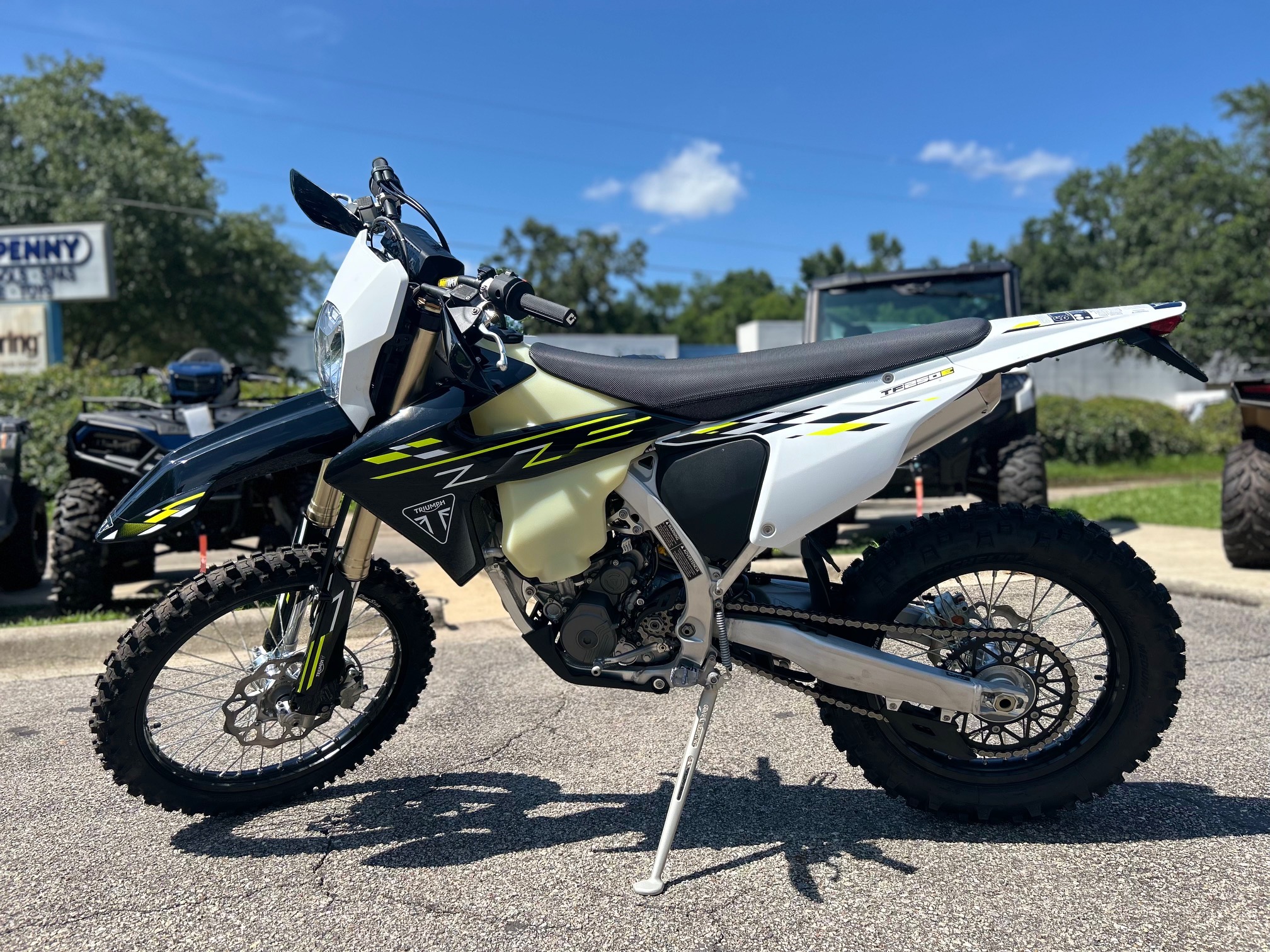 2026 Triumph TF 250-E - Photo 5