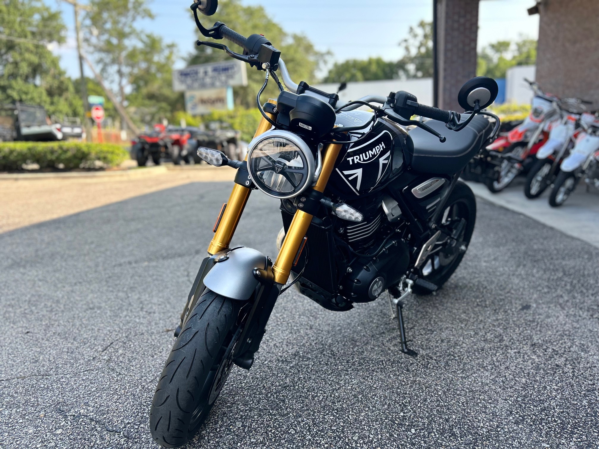2025 Triumph Speed 400 - Photo 7