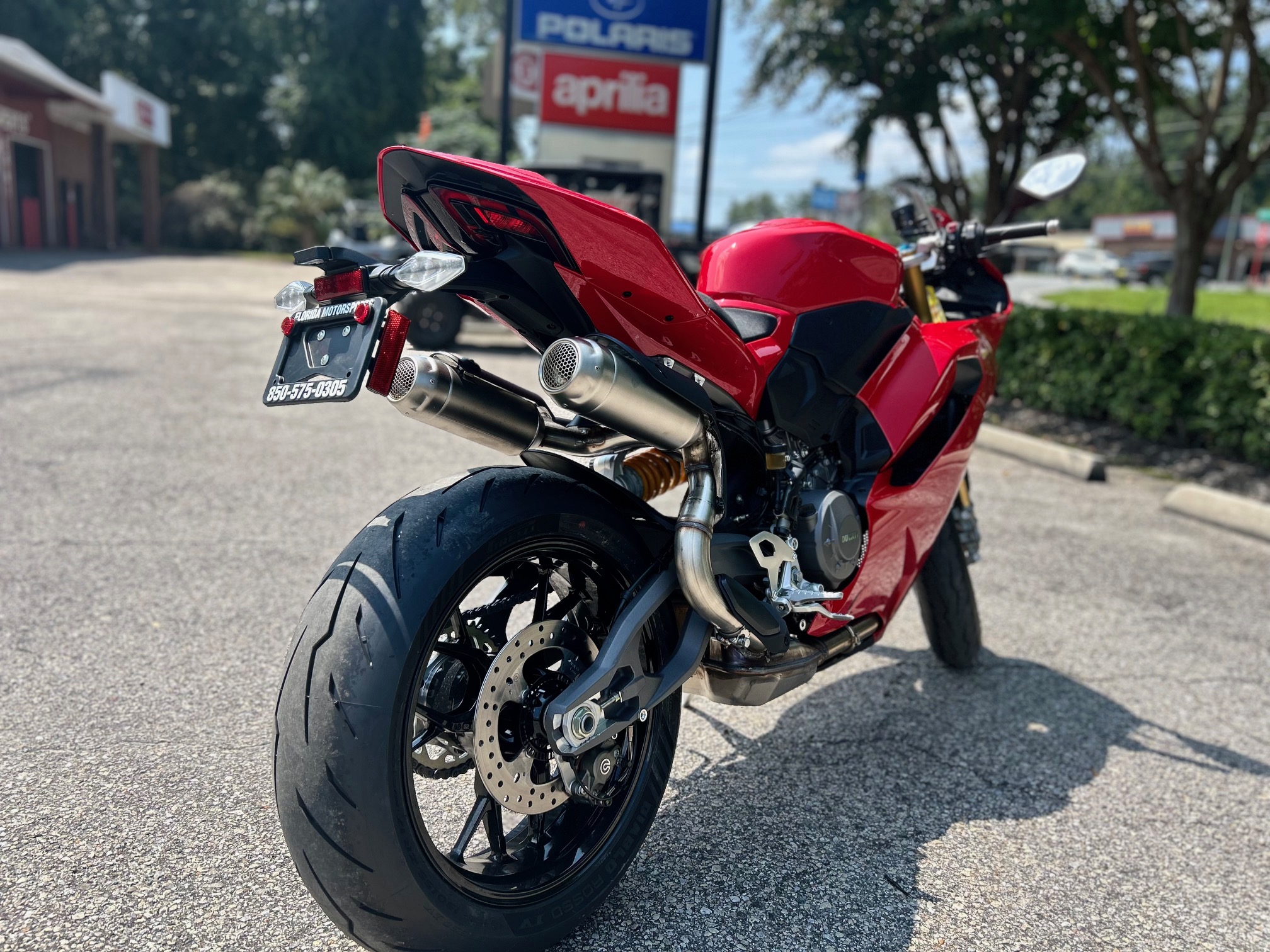 2025 Ducati Panigale V2 S - Photo 5