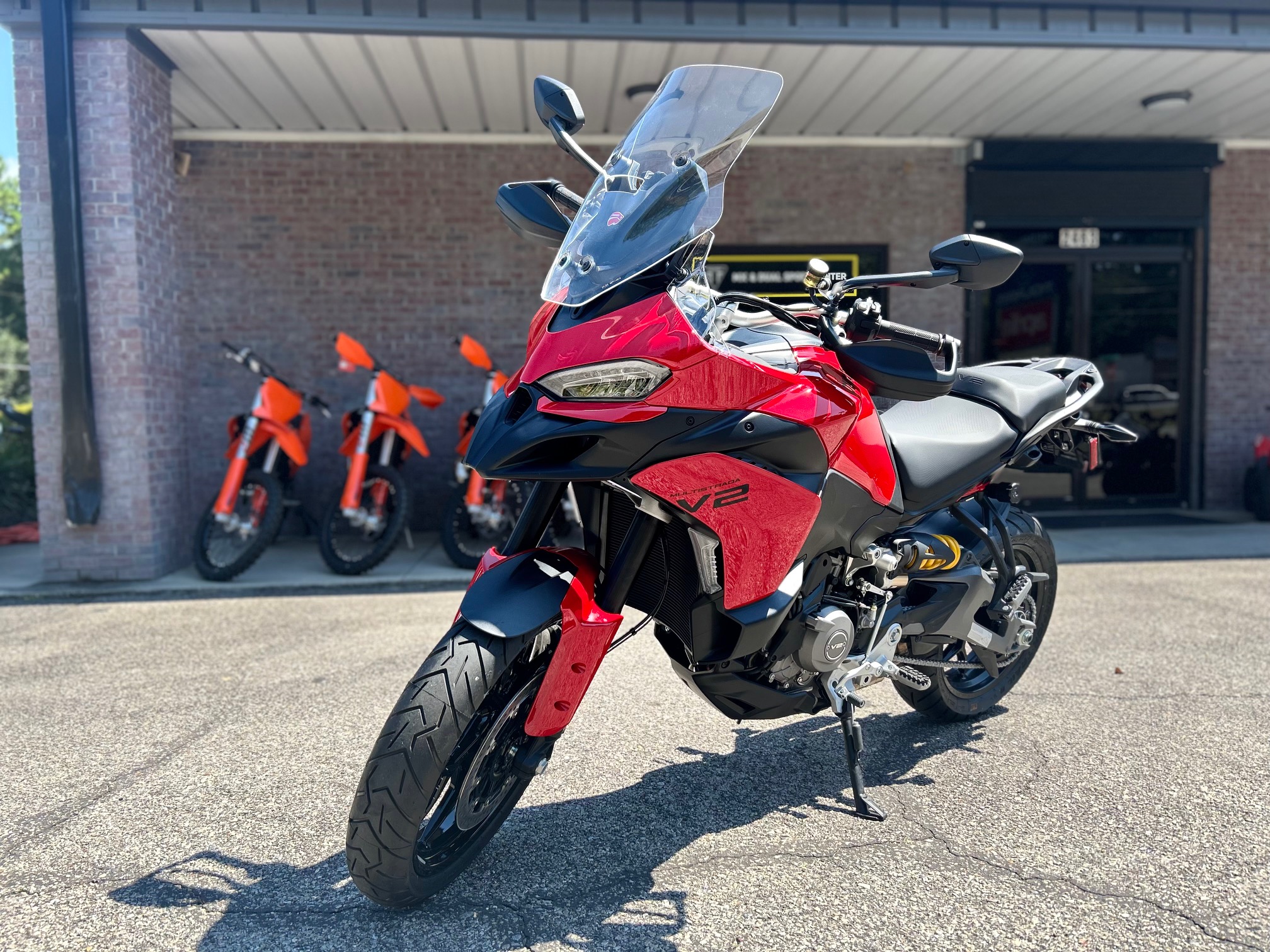 2026 Ducati Multistrada V2 - Photo 4