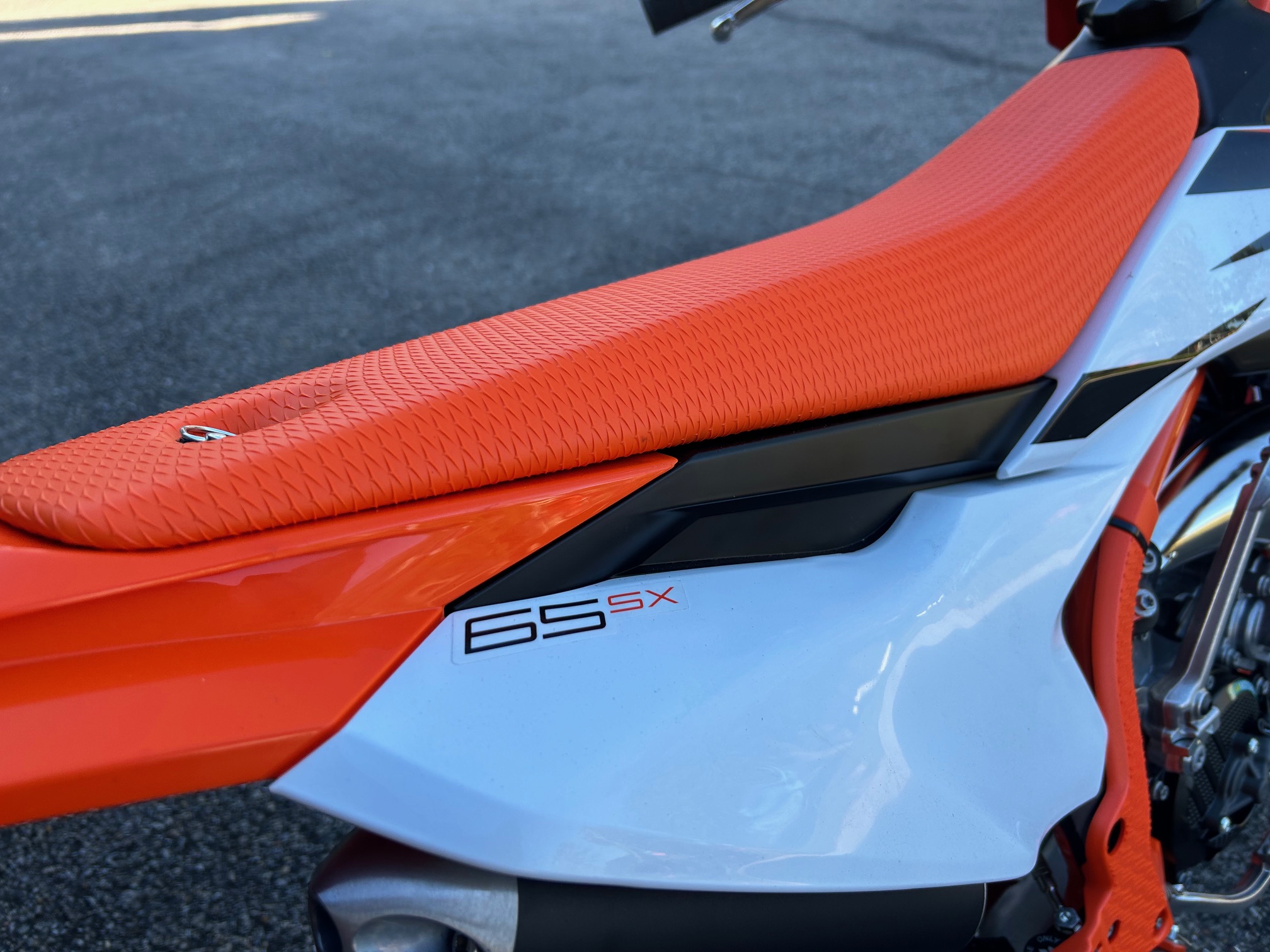 2026 KTM SX 65 - Photo 4