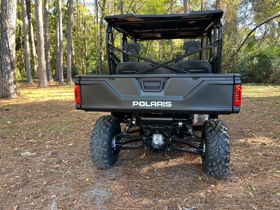 2025 Polaris Ranger® Crew 570 Full-Size - Photo 6