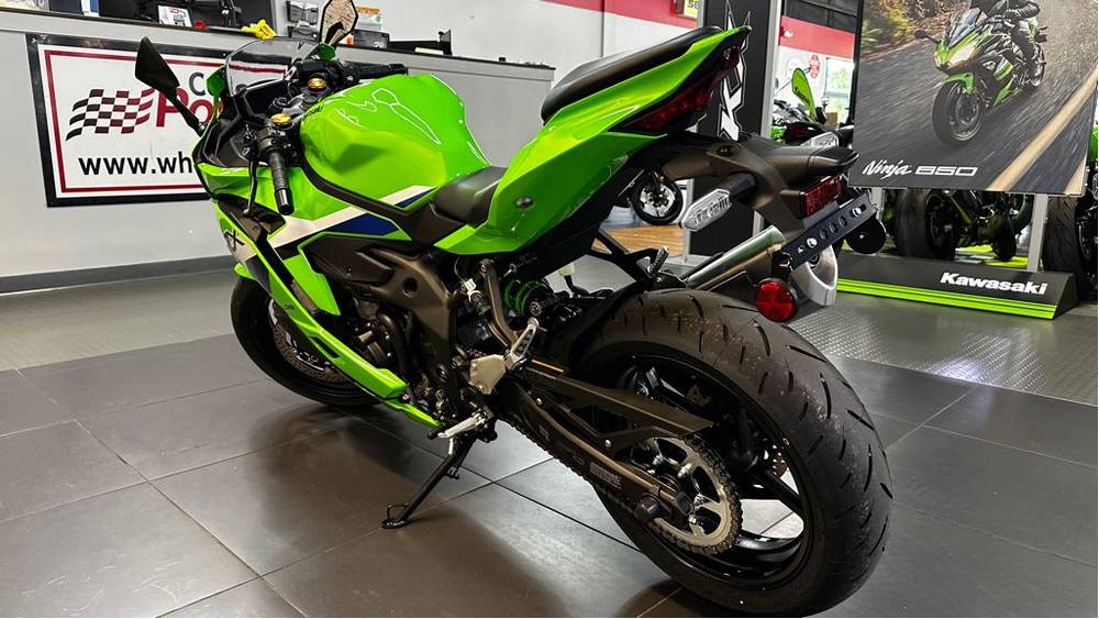 さuk4/23.5 New 2026 Kawasaki Ninja ZX-6R, Jasper TN | Specs, Price, Photos