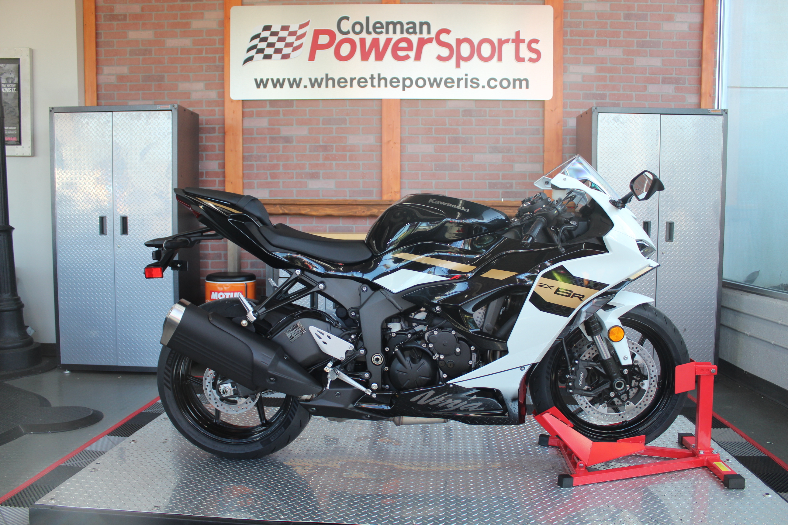 1520‪✕‬230 New 2026 Kawasaki Ninja ZX-6R Base for sale in Falls Church, VA