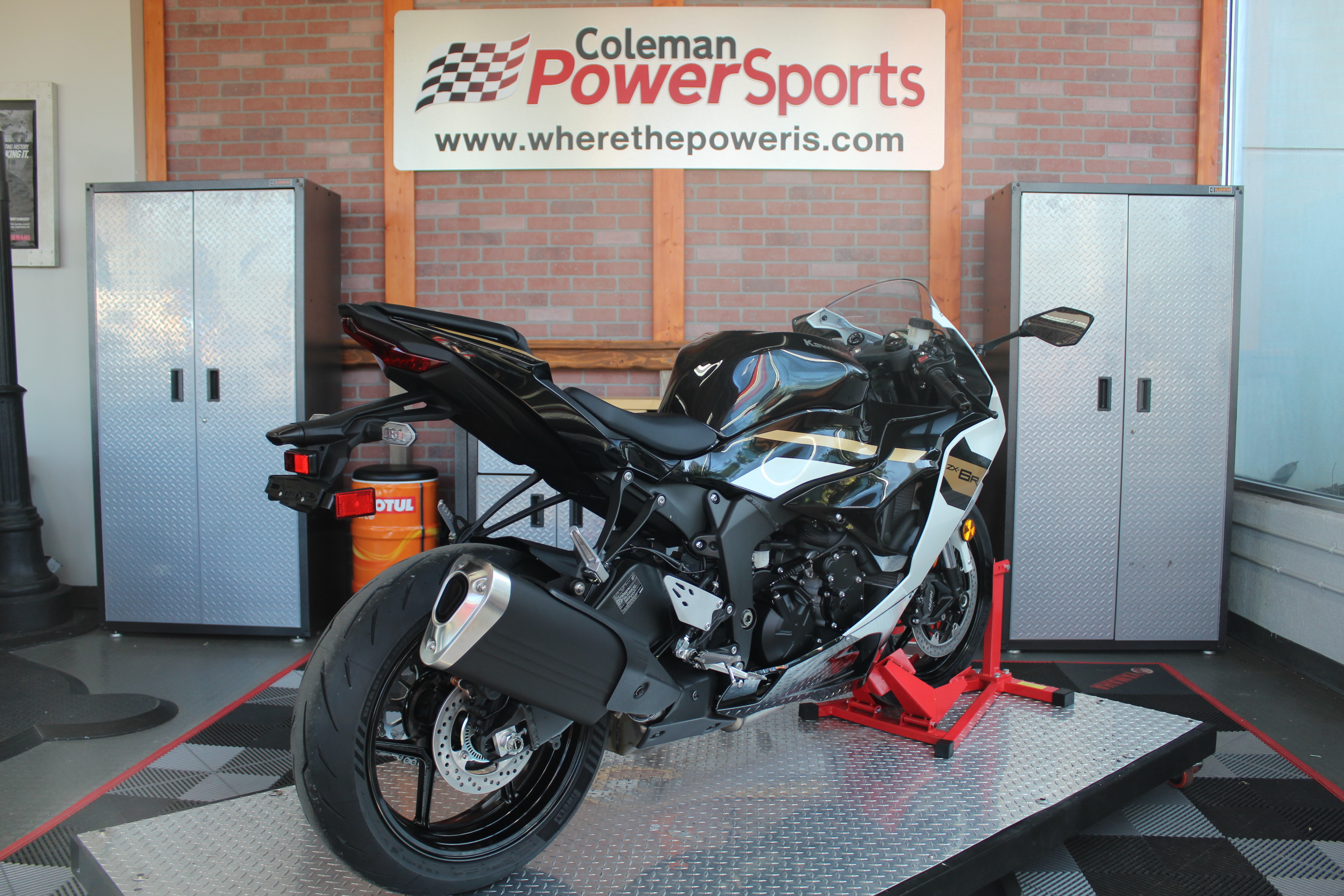 New 2026 Kawasaki Ninja ZX-6R Base for sale in Falls Church, VA