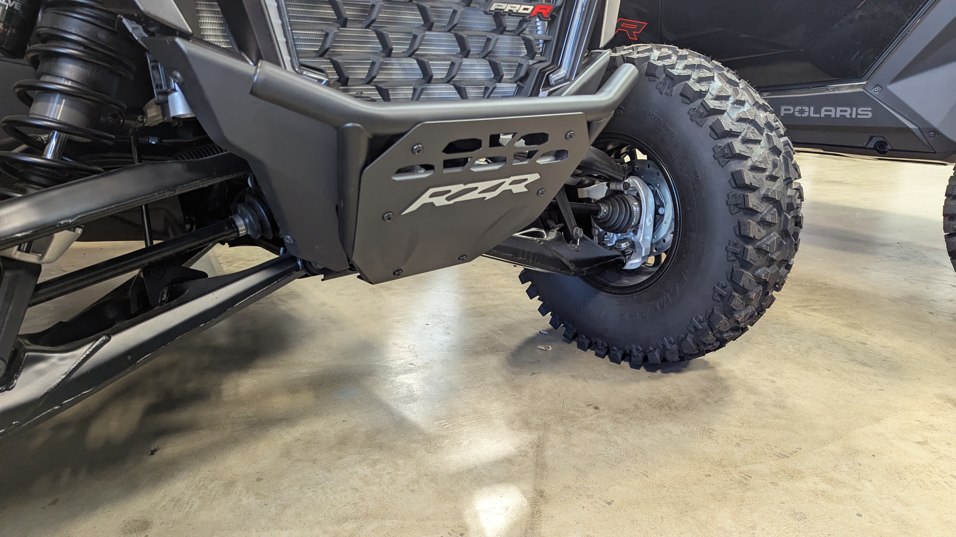 2025 Polaris RZR PRO R ULTIMATE - Photo 2