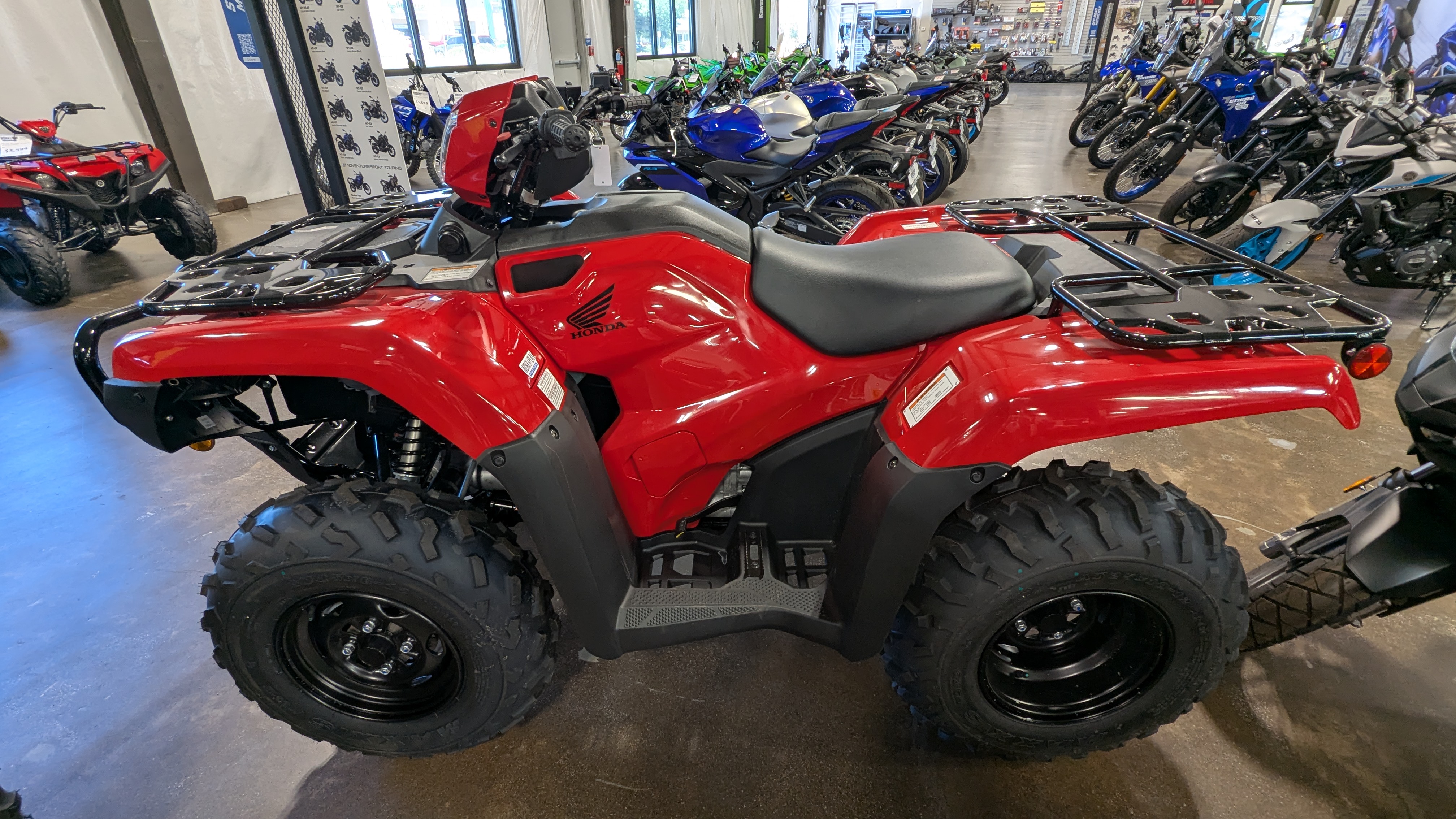 2025 Honda FOREMAN 4X4 - Photo 2