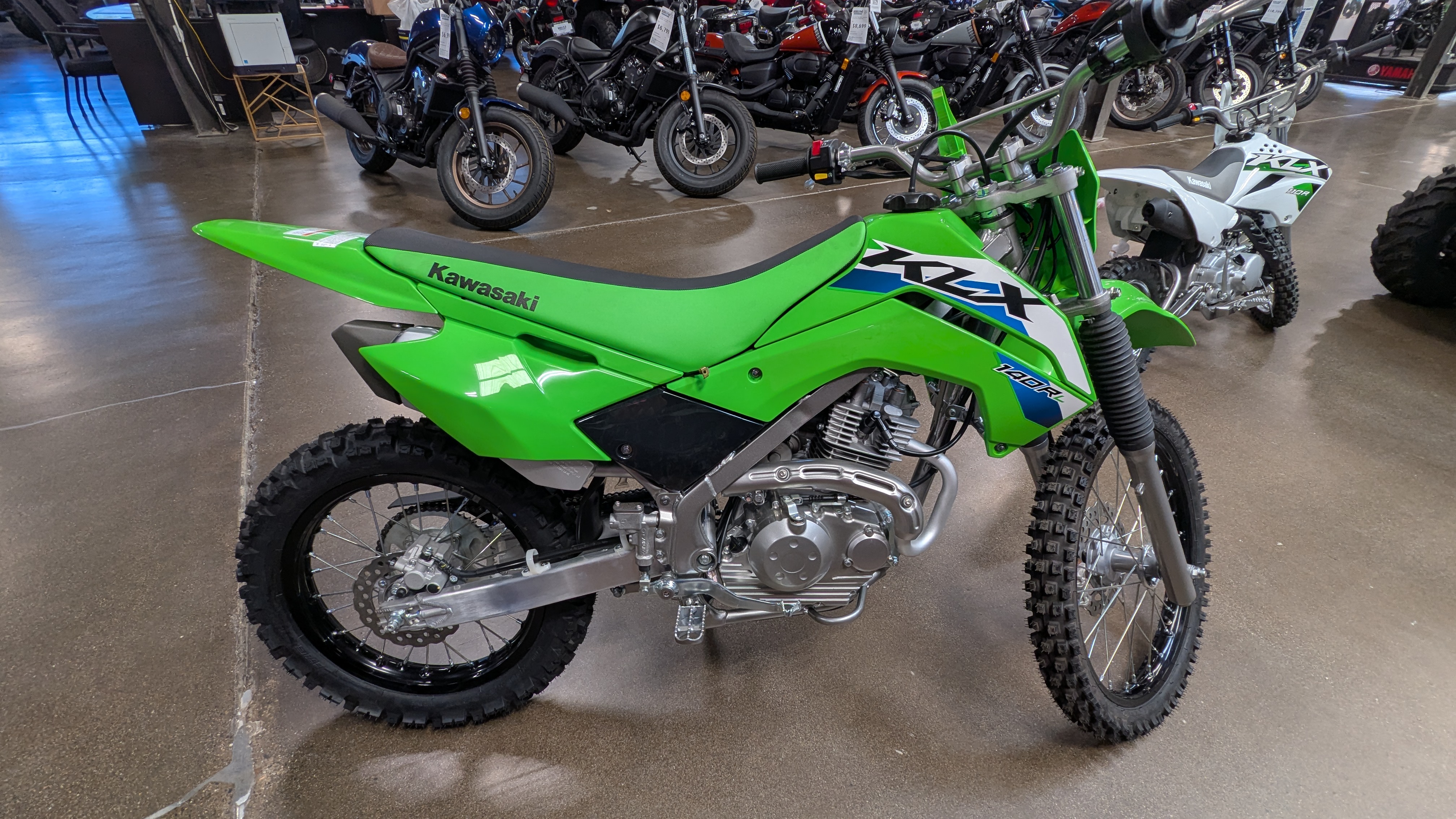 2026 Kawasaki KLX 140R L - Photo 2
