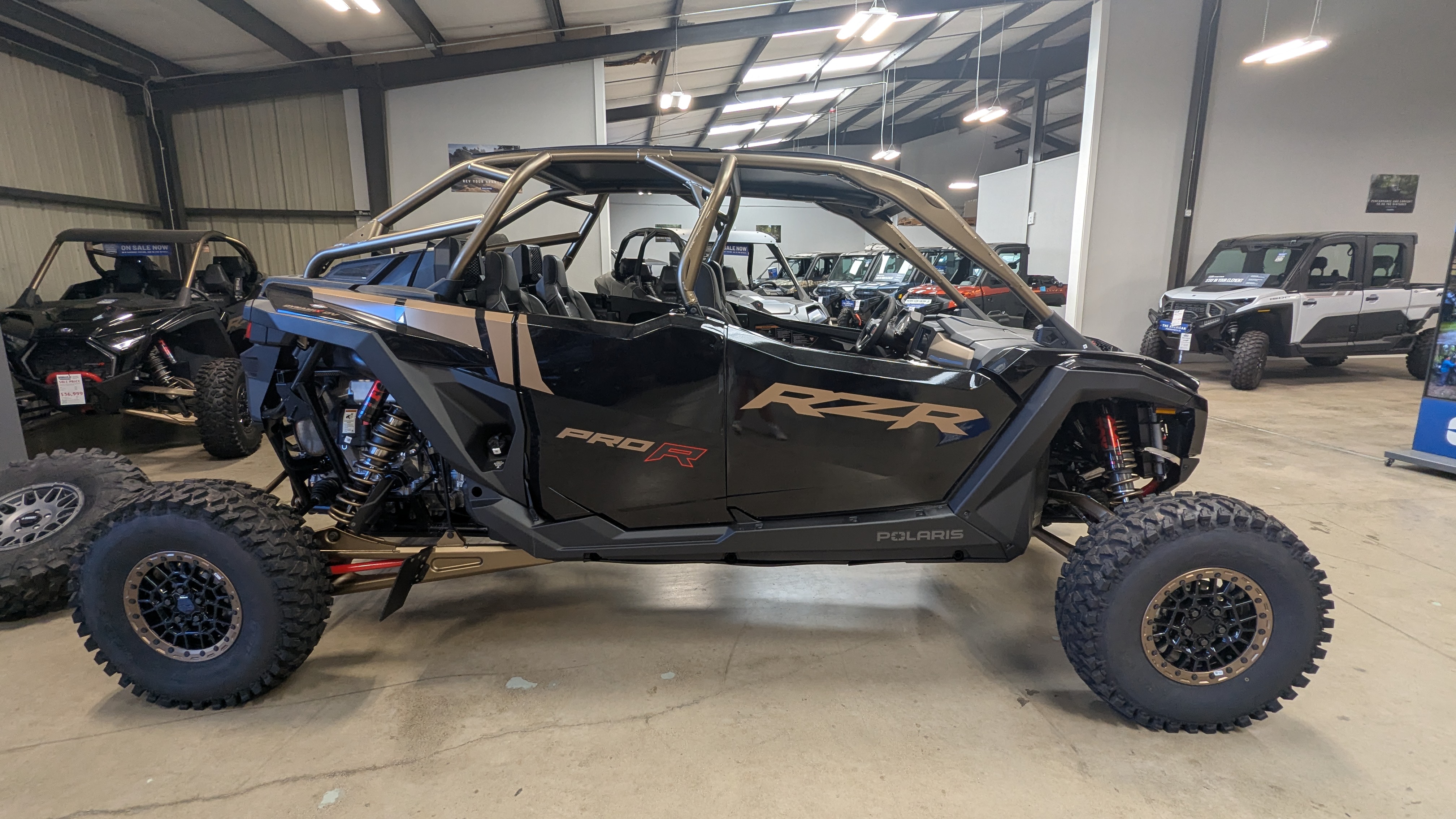 2025 Polaris RZR PRO R 4 ULTIMATE