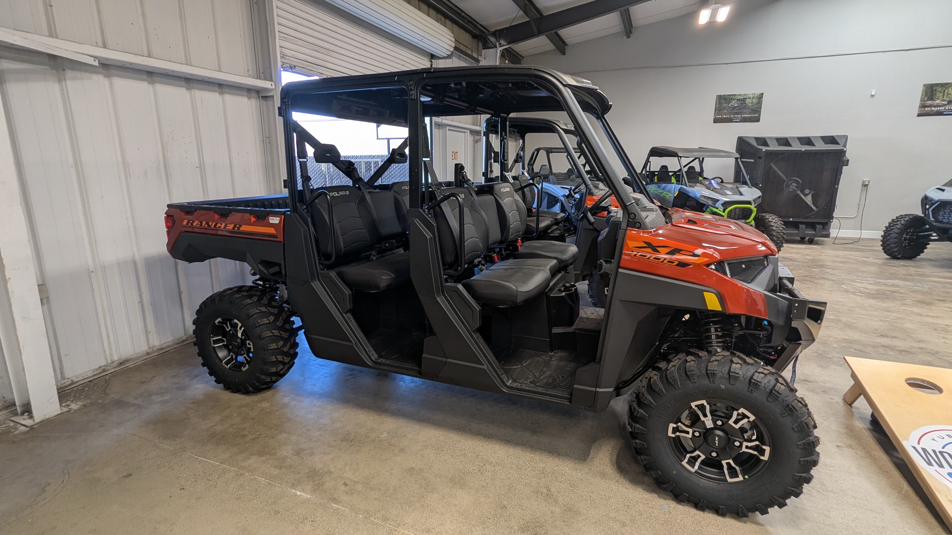 2025 Polaris RANGER CREW XP 1000 PREMIUM - Photo 2