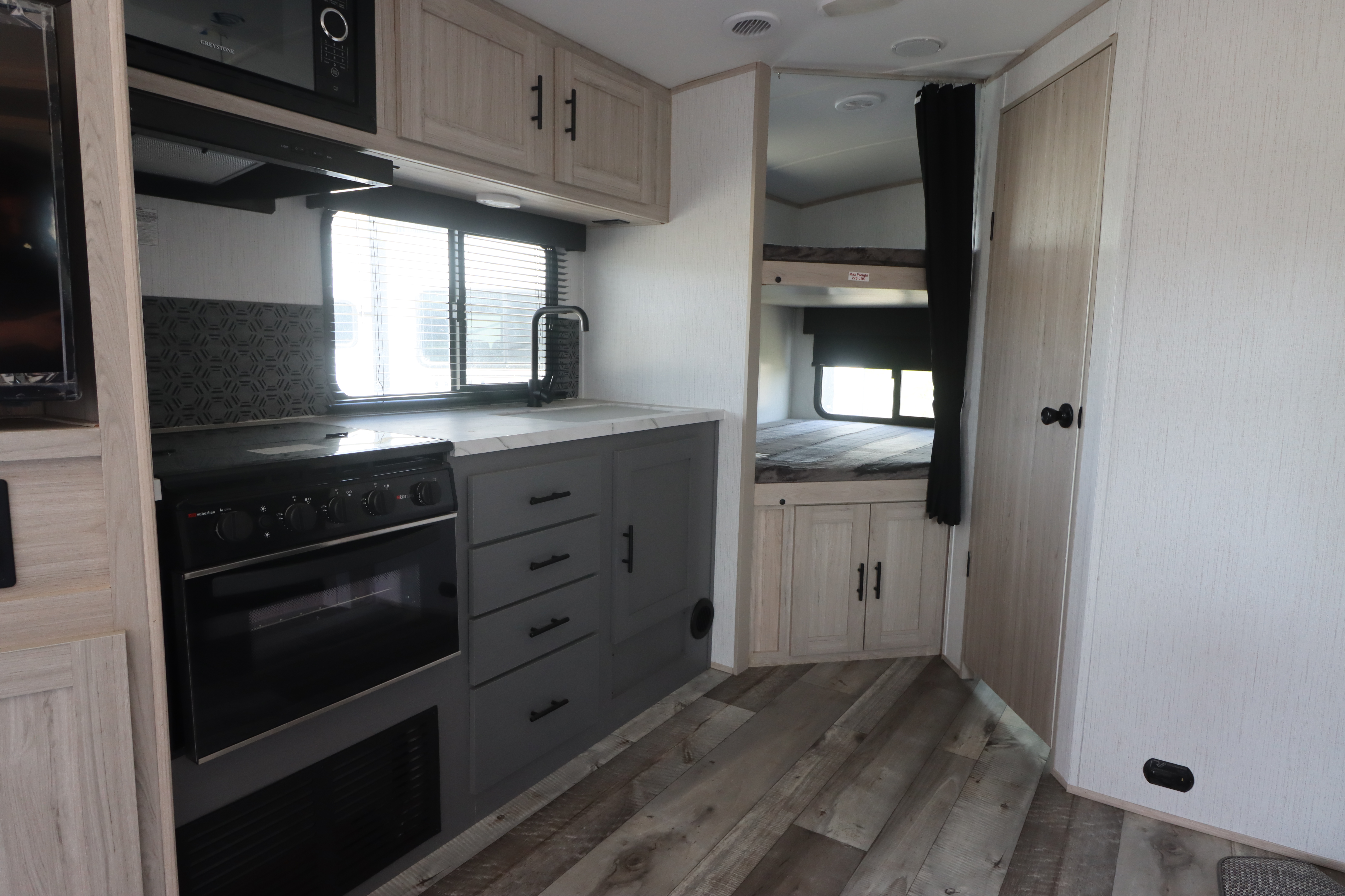 2022 Heartland RV Sundance 265BH - Photo 6