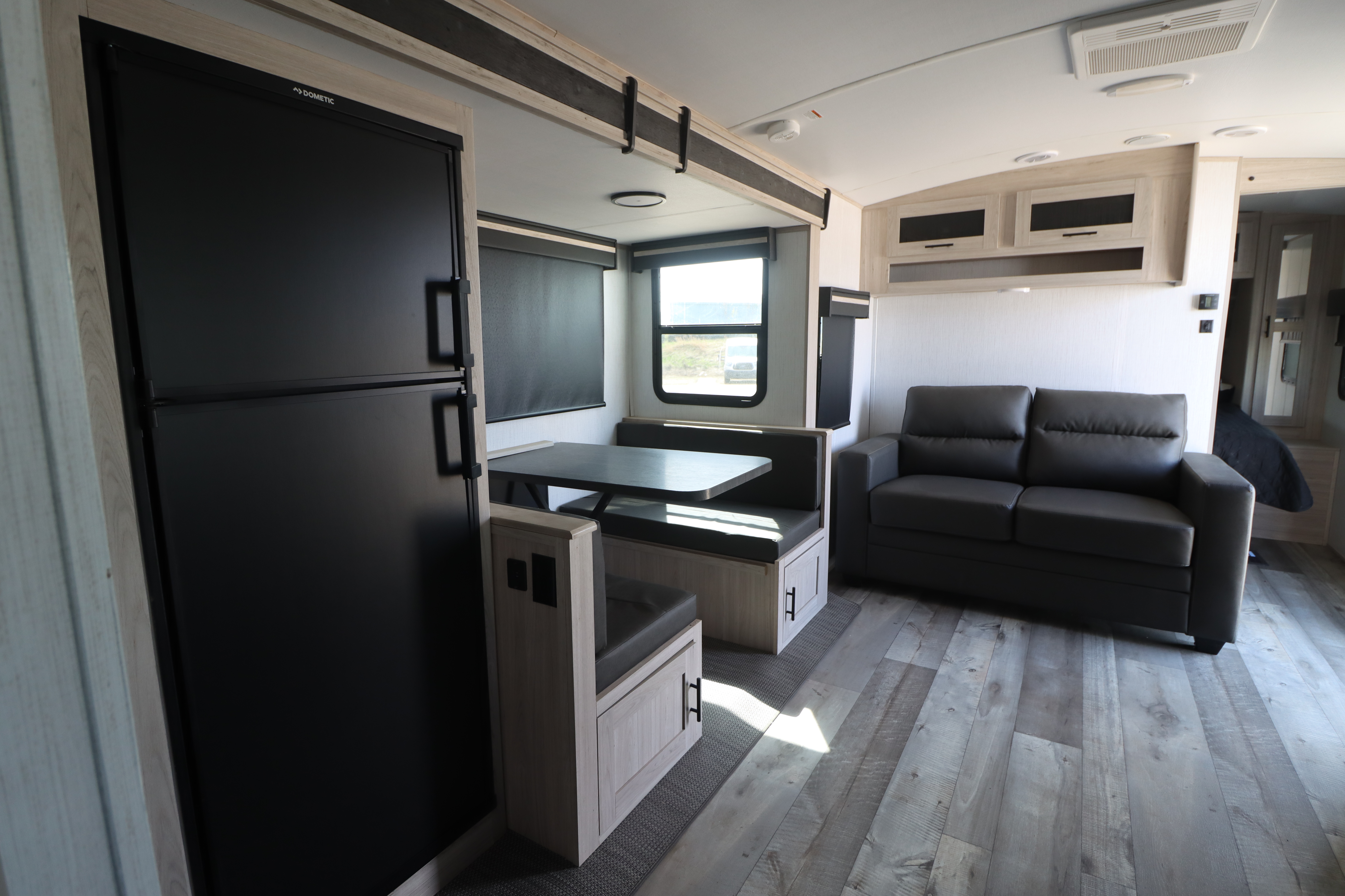 2022 Heartland RV Sundance 265BH - Photo 11