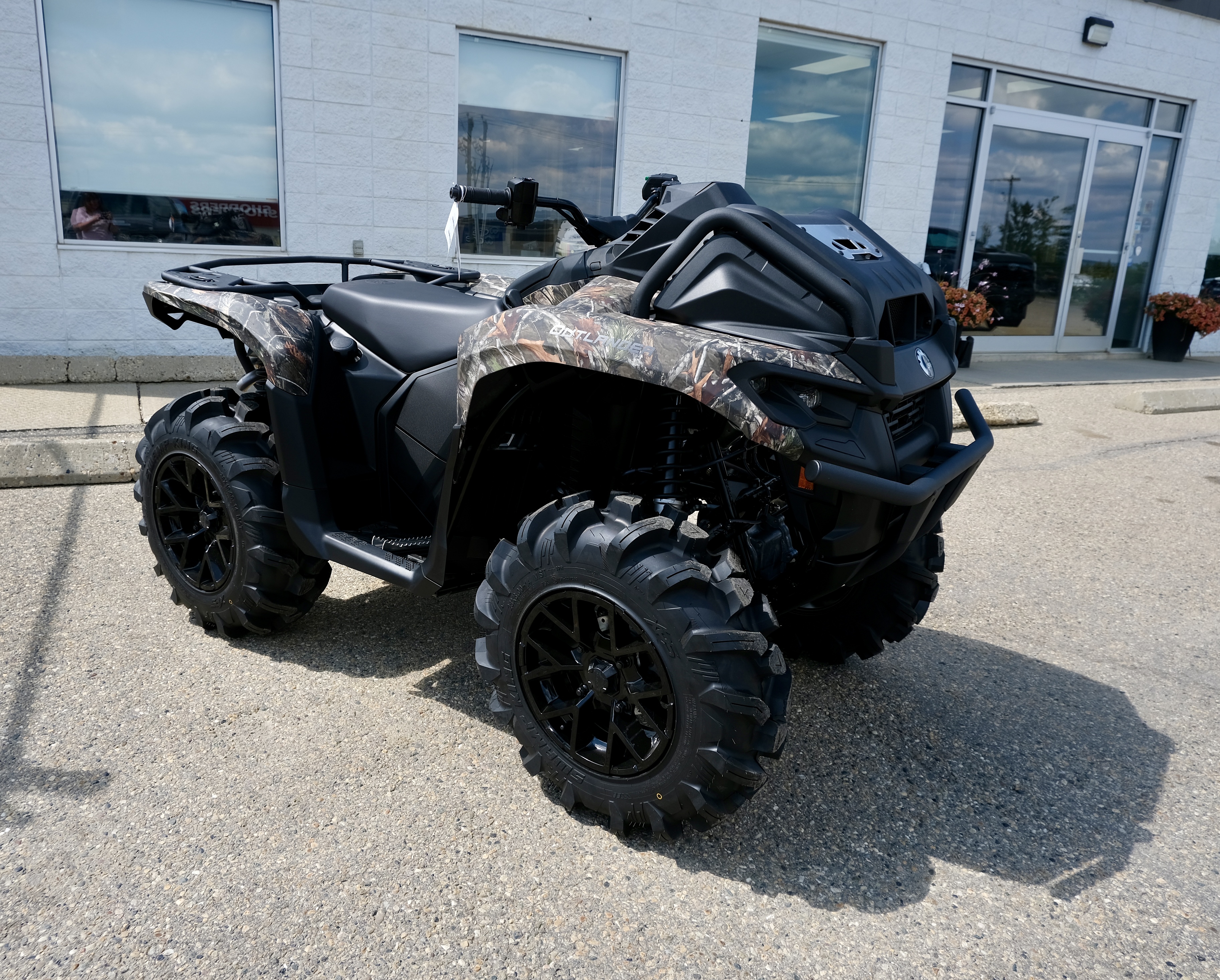 2025 Can-Am Outlander X mr 700 - Photo 3