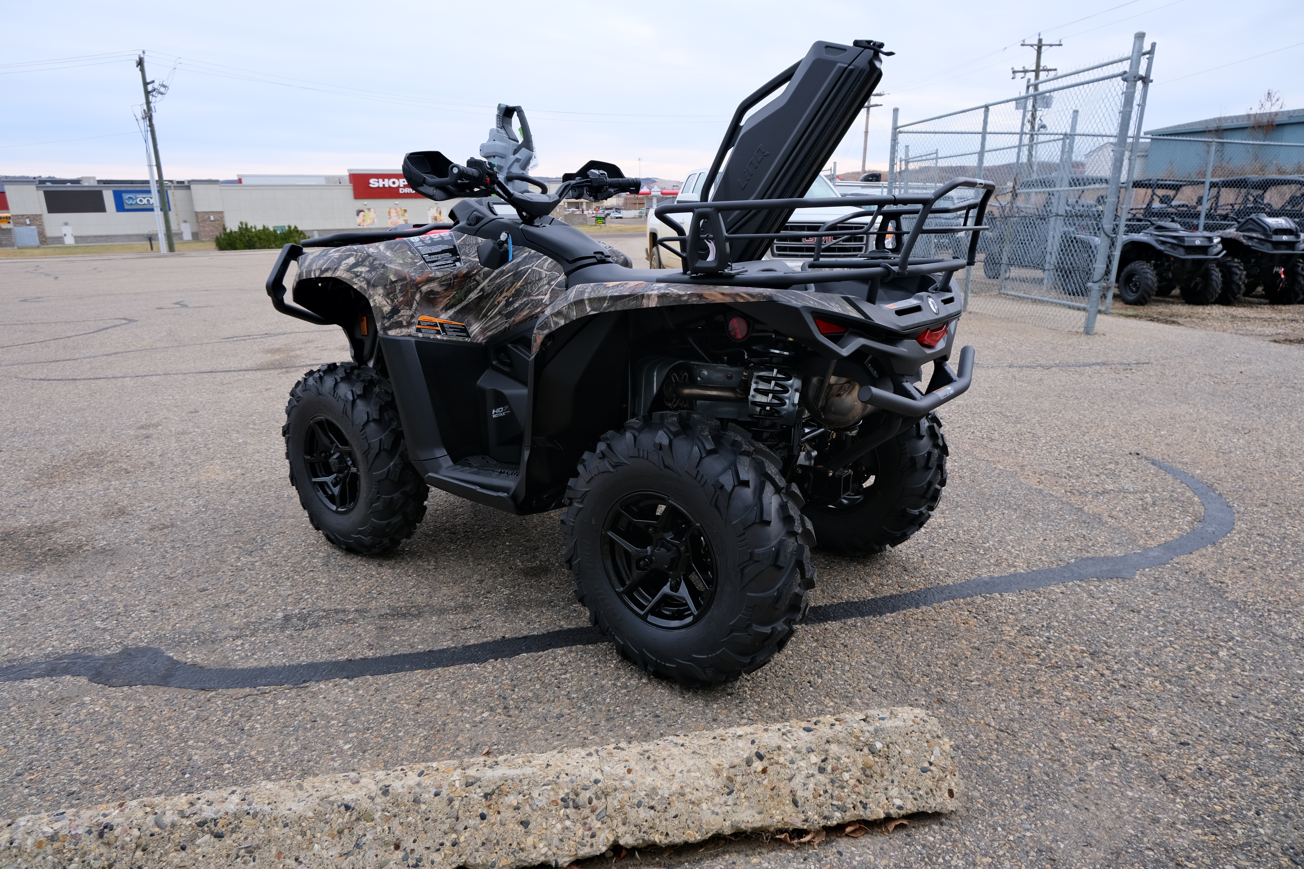 2025 Can-Am Outlander Pro Hunting Edition HD7 - Photo 5