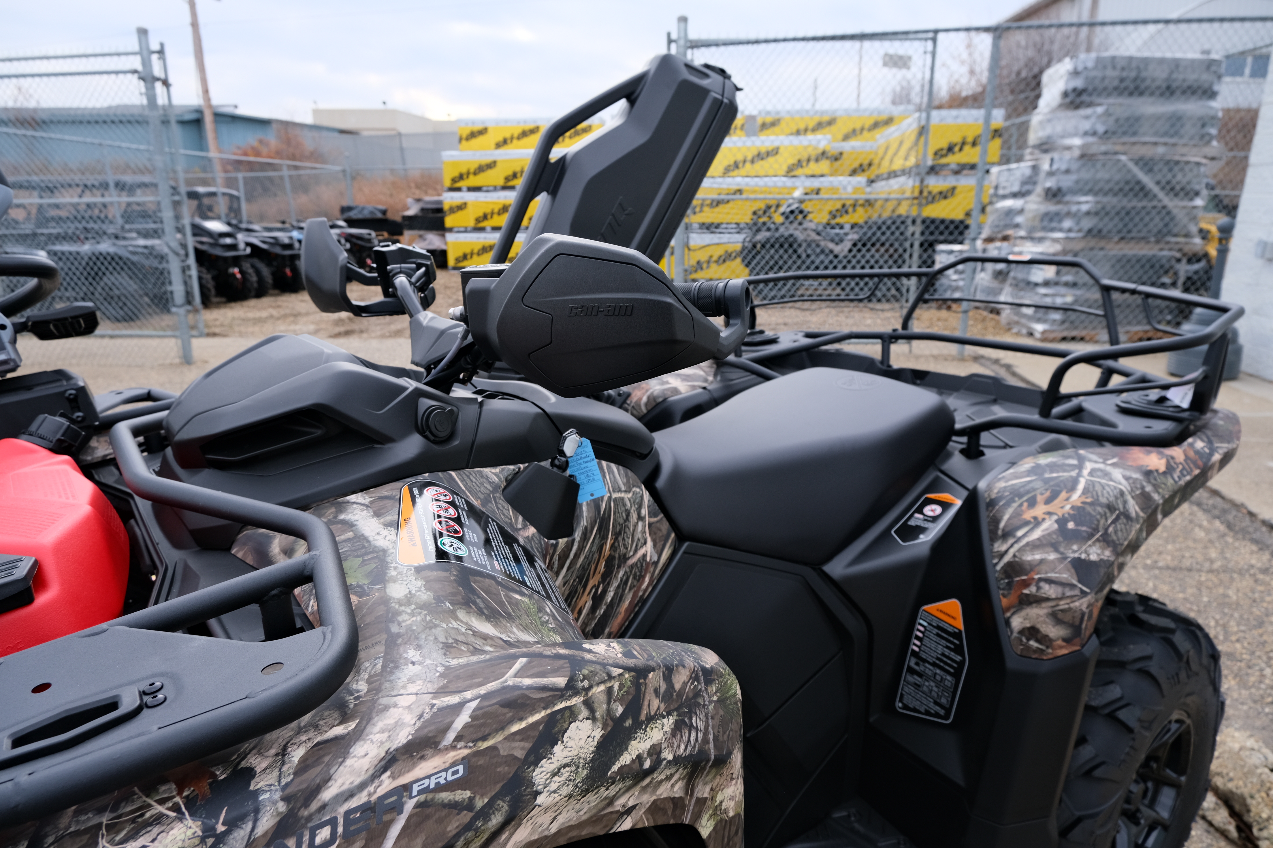 2025 Can-Am Outlander Pro Hunting Edition HD7 - Photo 9