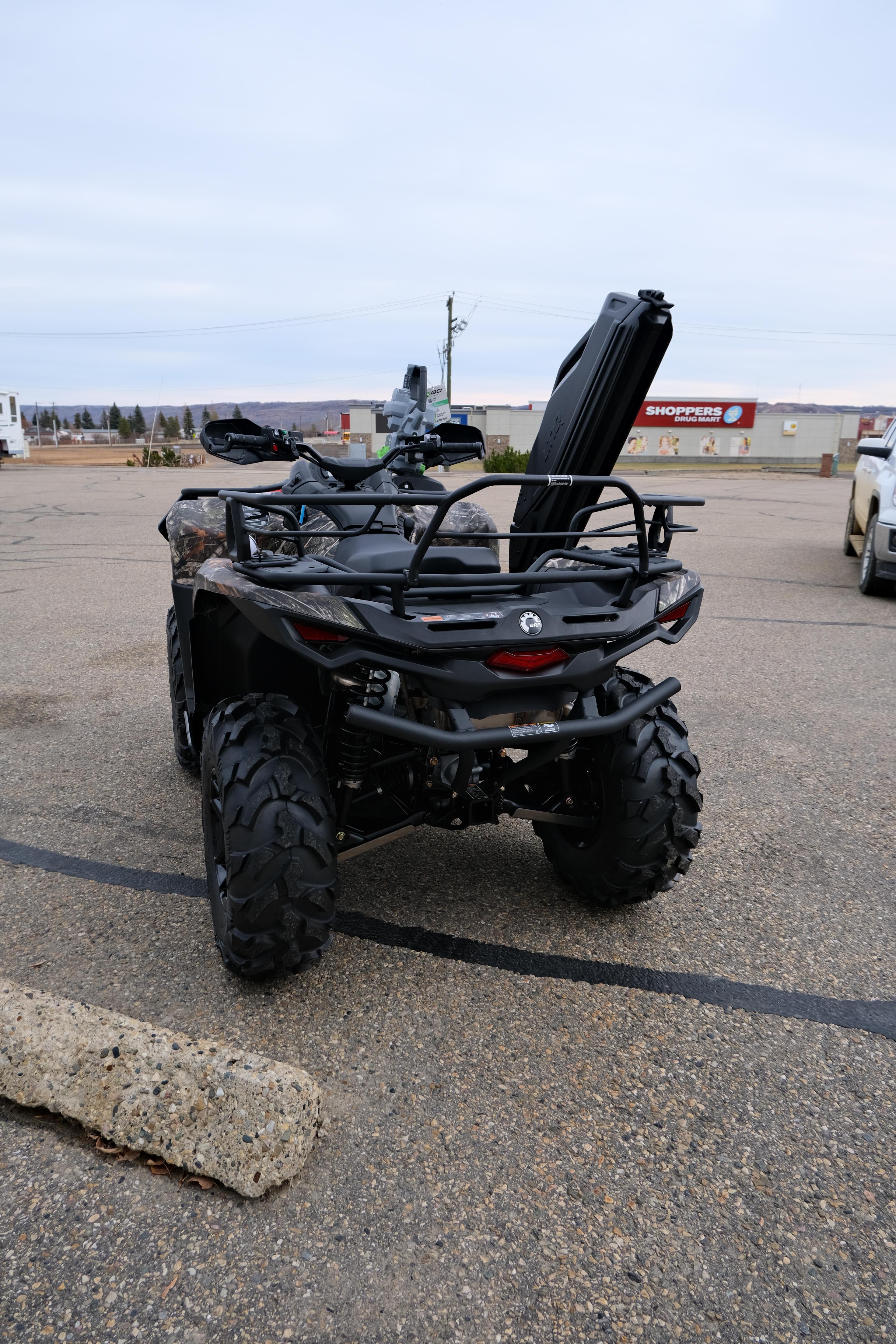 2025 Can-Am Outlander Pro Hunting Edition HD7 - Photo 10