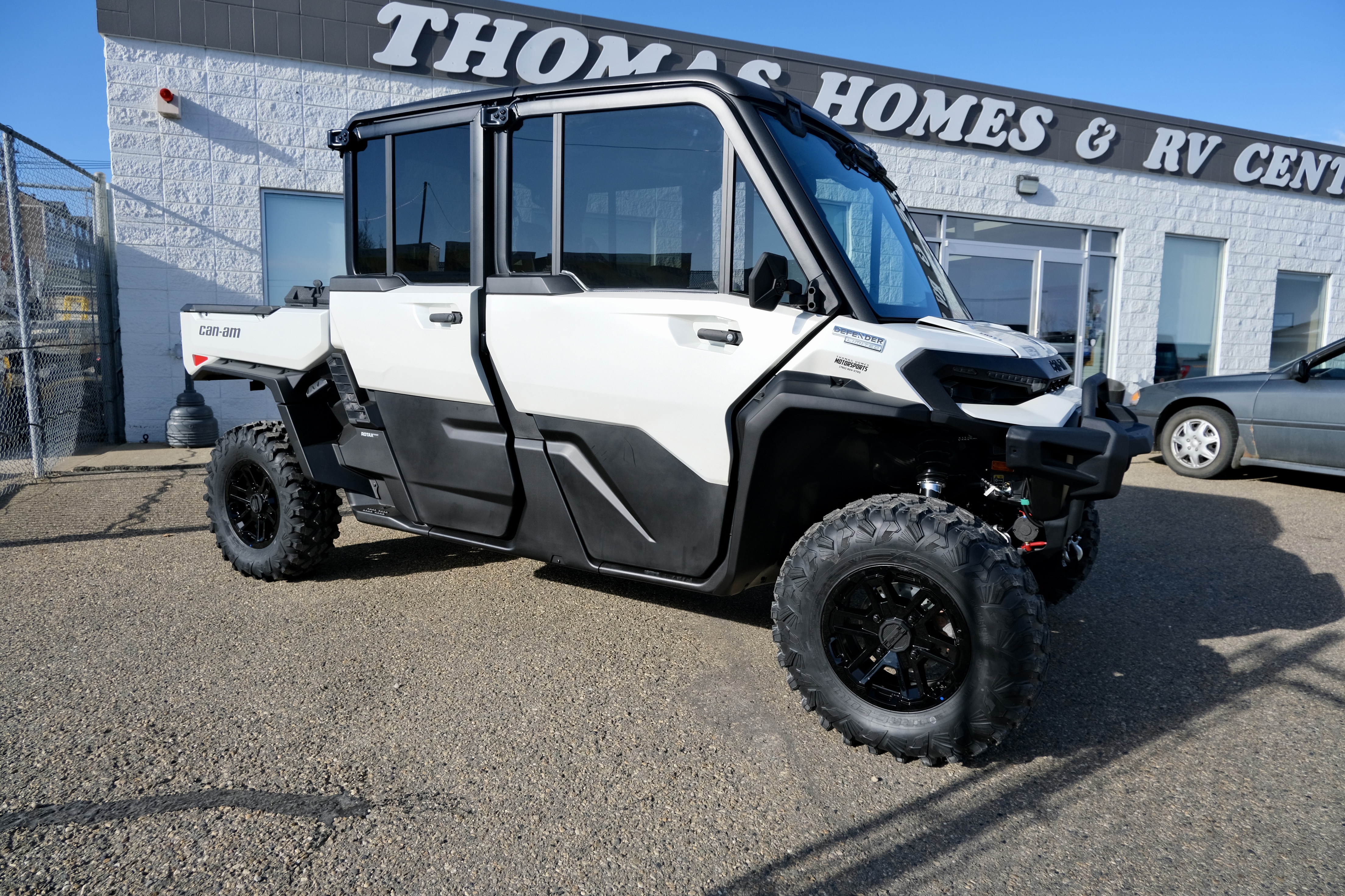 2026 Can-Am Defender MAX Limited HD11