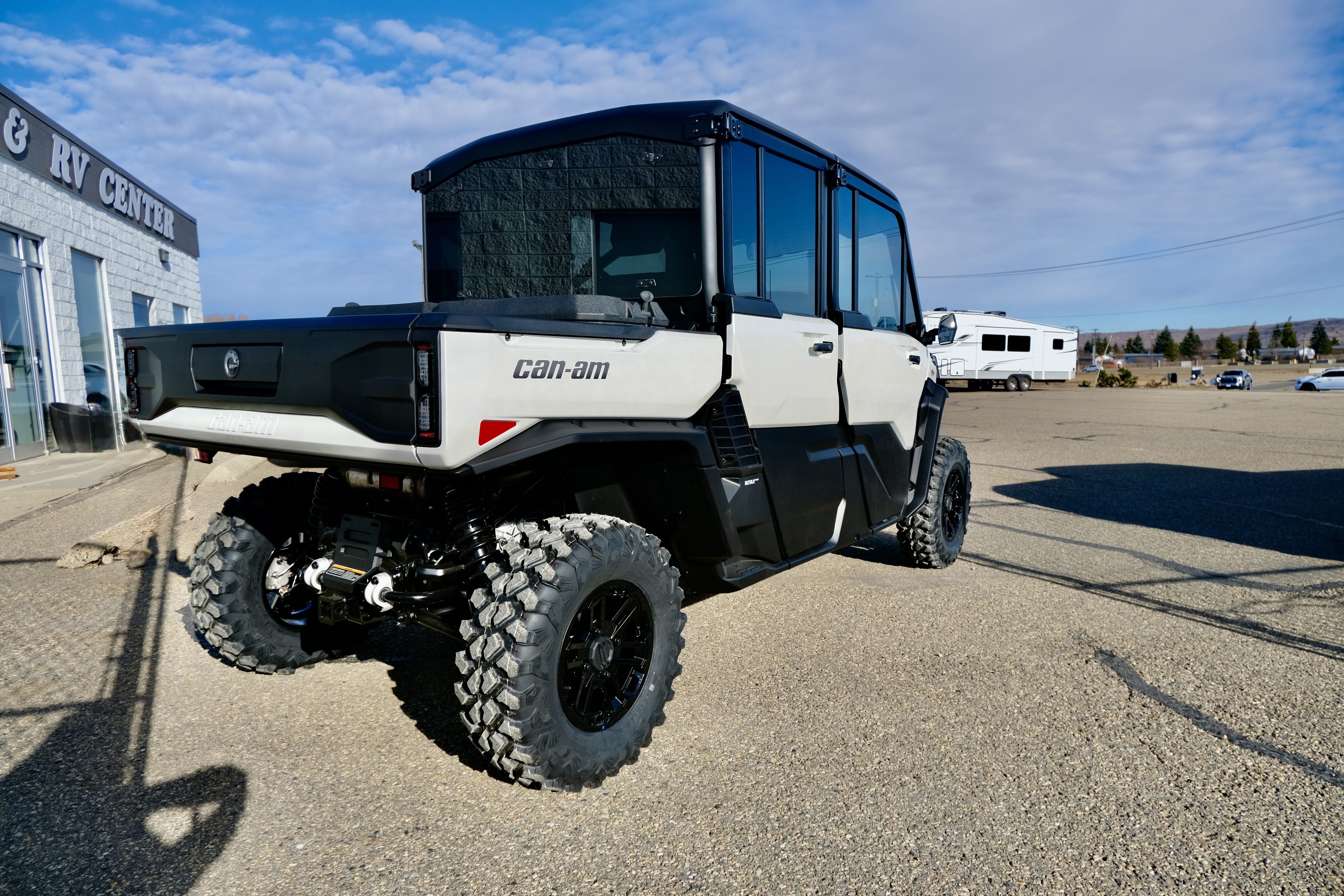 2026 Can-Am Defender MAX Limited HD11 - Photo 4