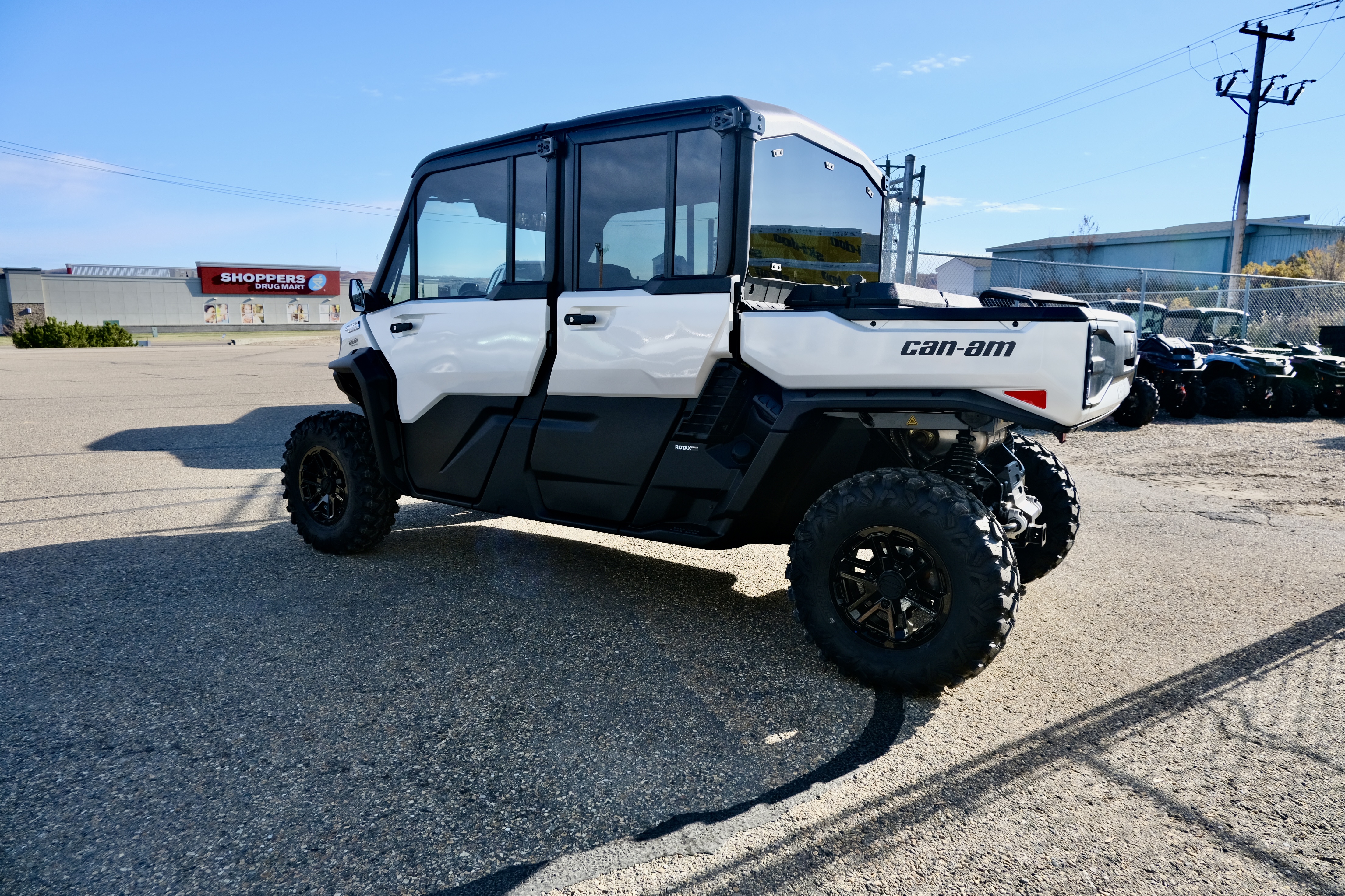 2026 Can-Am Defender MAX Limited HD11 - Photo 5