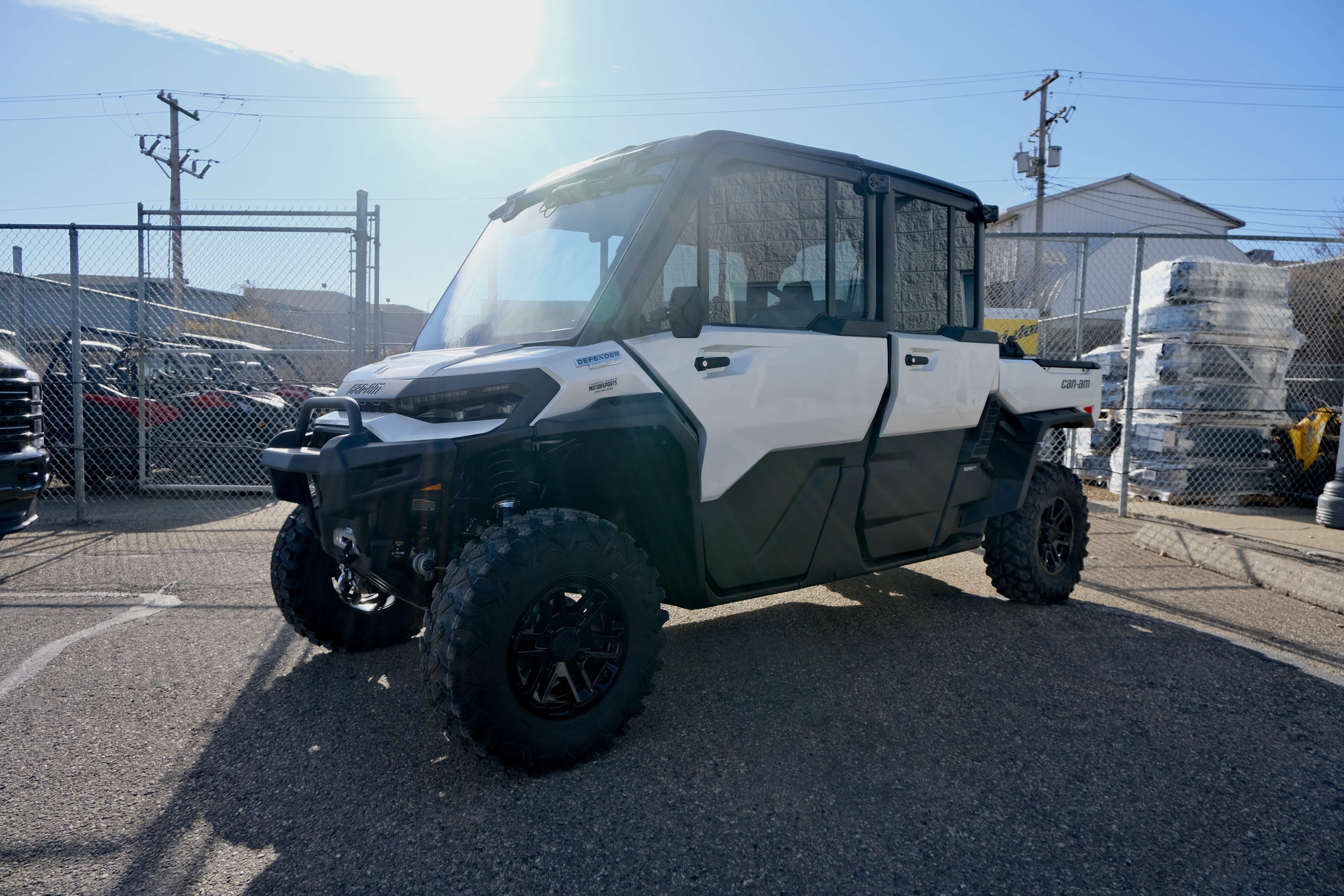 2026 Can-Am Defender MAX Limited HD11 - Photo 2
