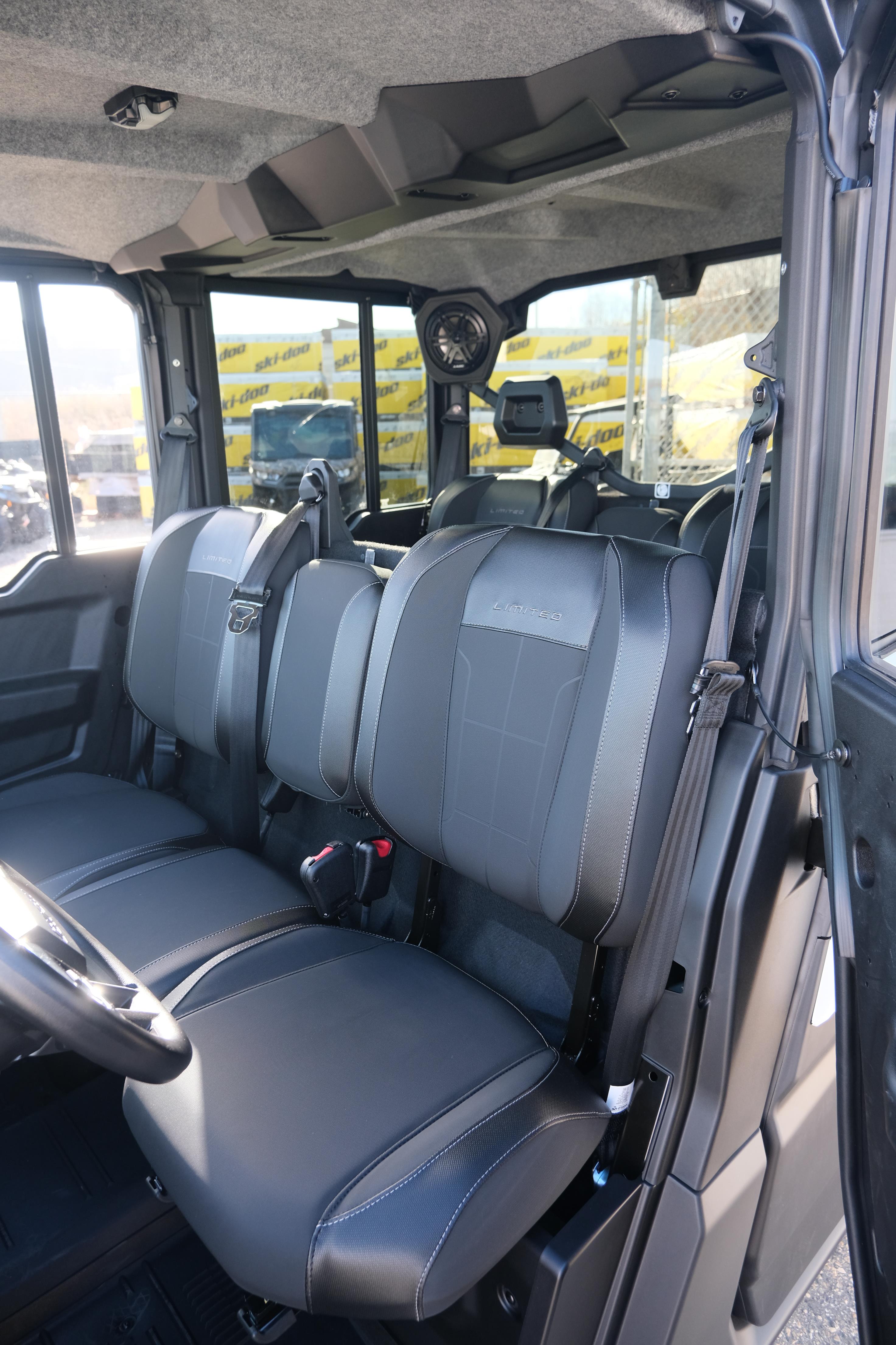 2026 Can-Am Defender MAX Limited HD11 - Photo 6