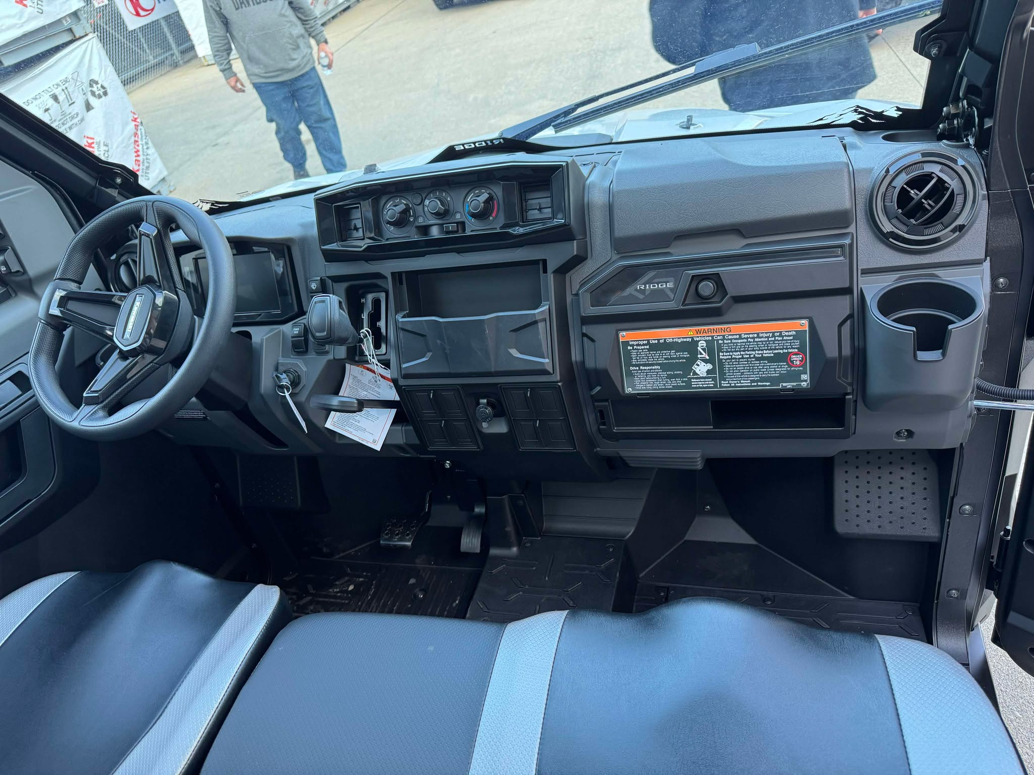 2025 Kawasaki RIDGE XR DELUXE HVAC - Photo 7