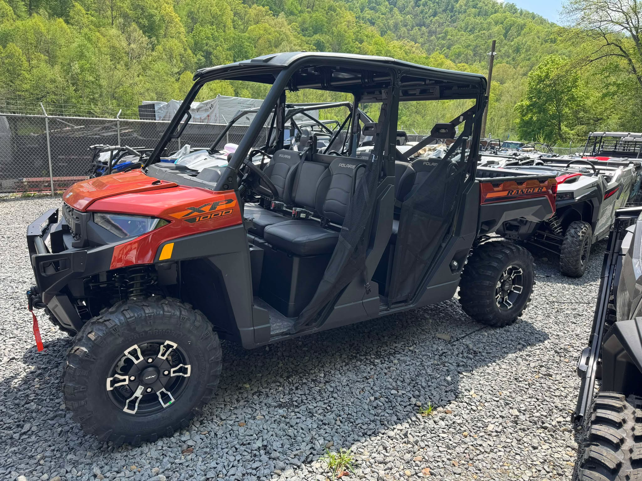 2025 Polaris RANGER CREW XP 1000 PREMIUM - Photo 5