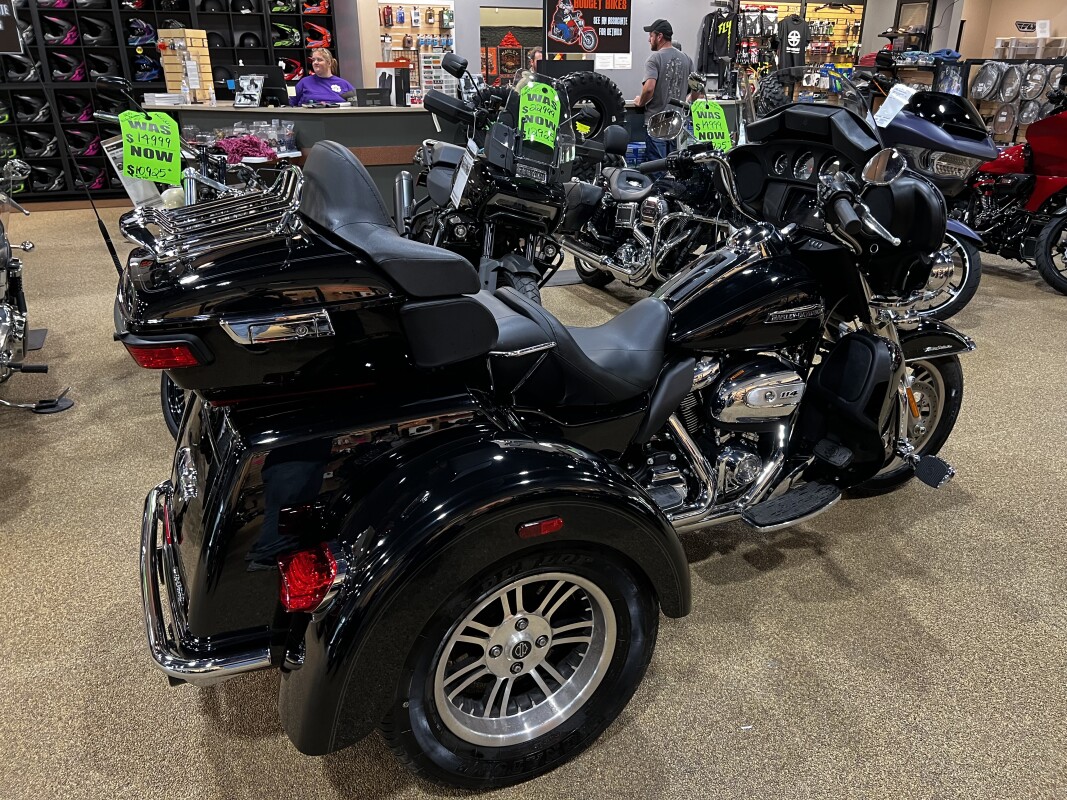 2020 Harley-Davidson® FLHTCUTG - Photo 4