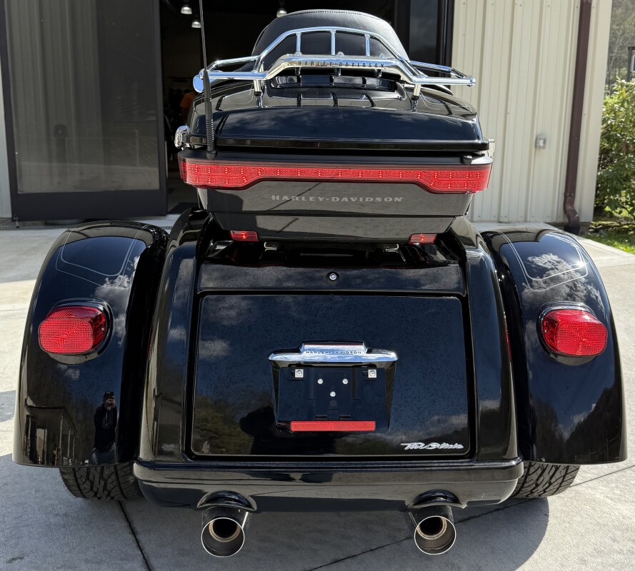2024 Harley-Davidson® FLHTCUTG TRIKE TRI GLIDE ULTRA - Photo 4