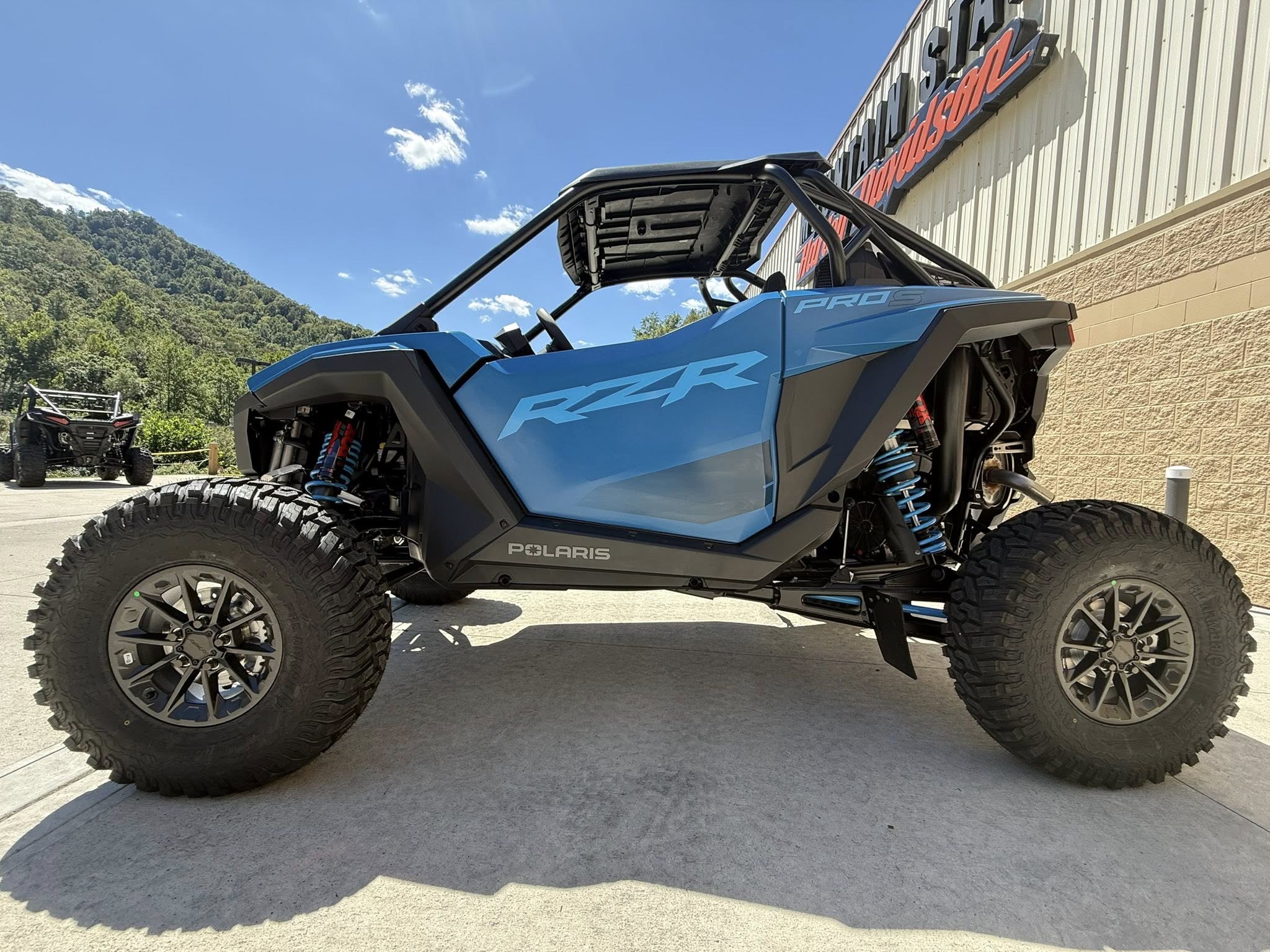 2026 Polaris RZR PRO S ULTIMATE - Photo 3