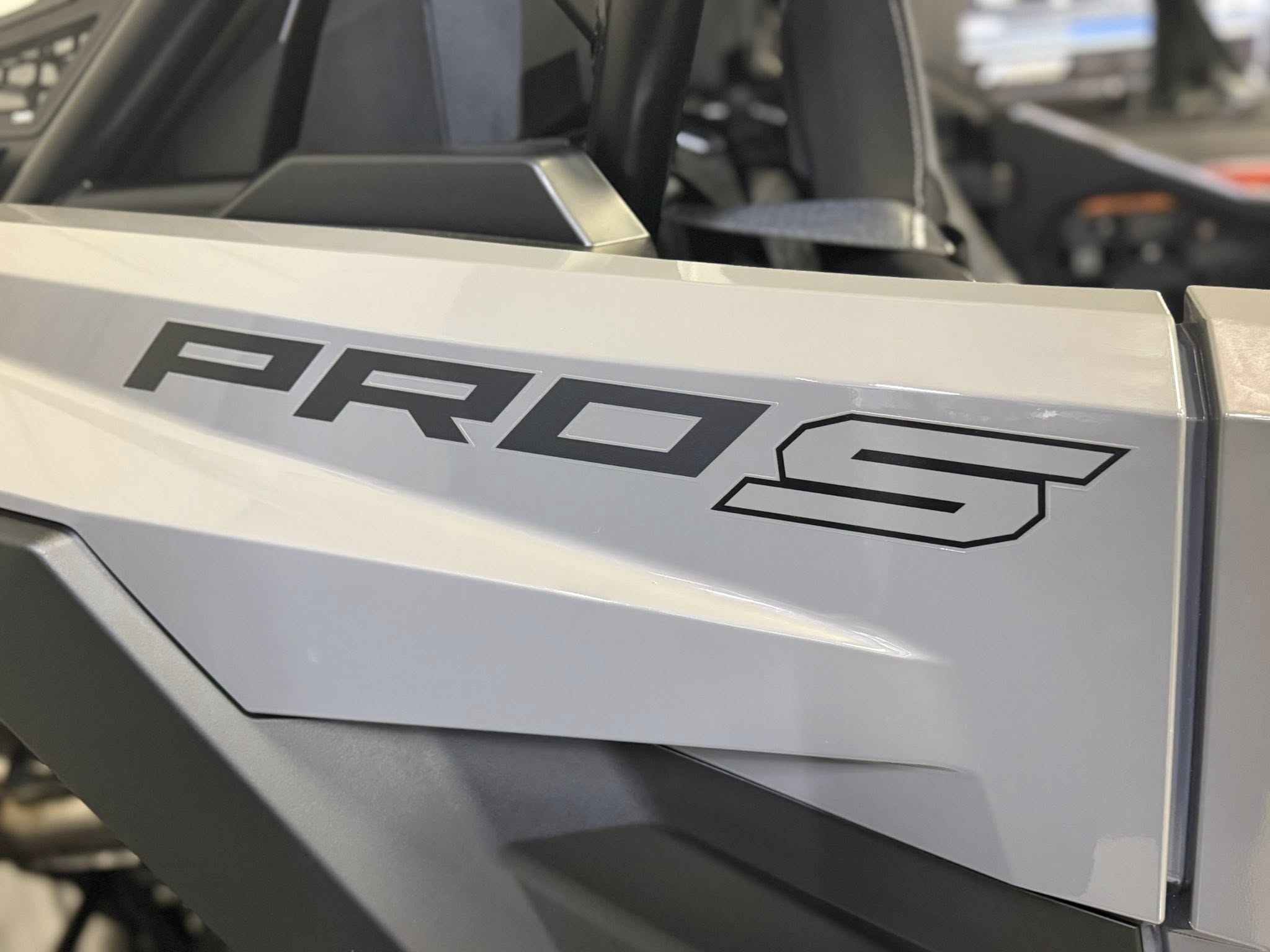 2026 Polaris RZR PRO S ULTIMATE - Photo 3