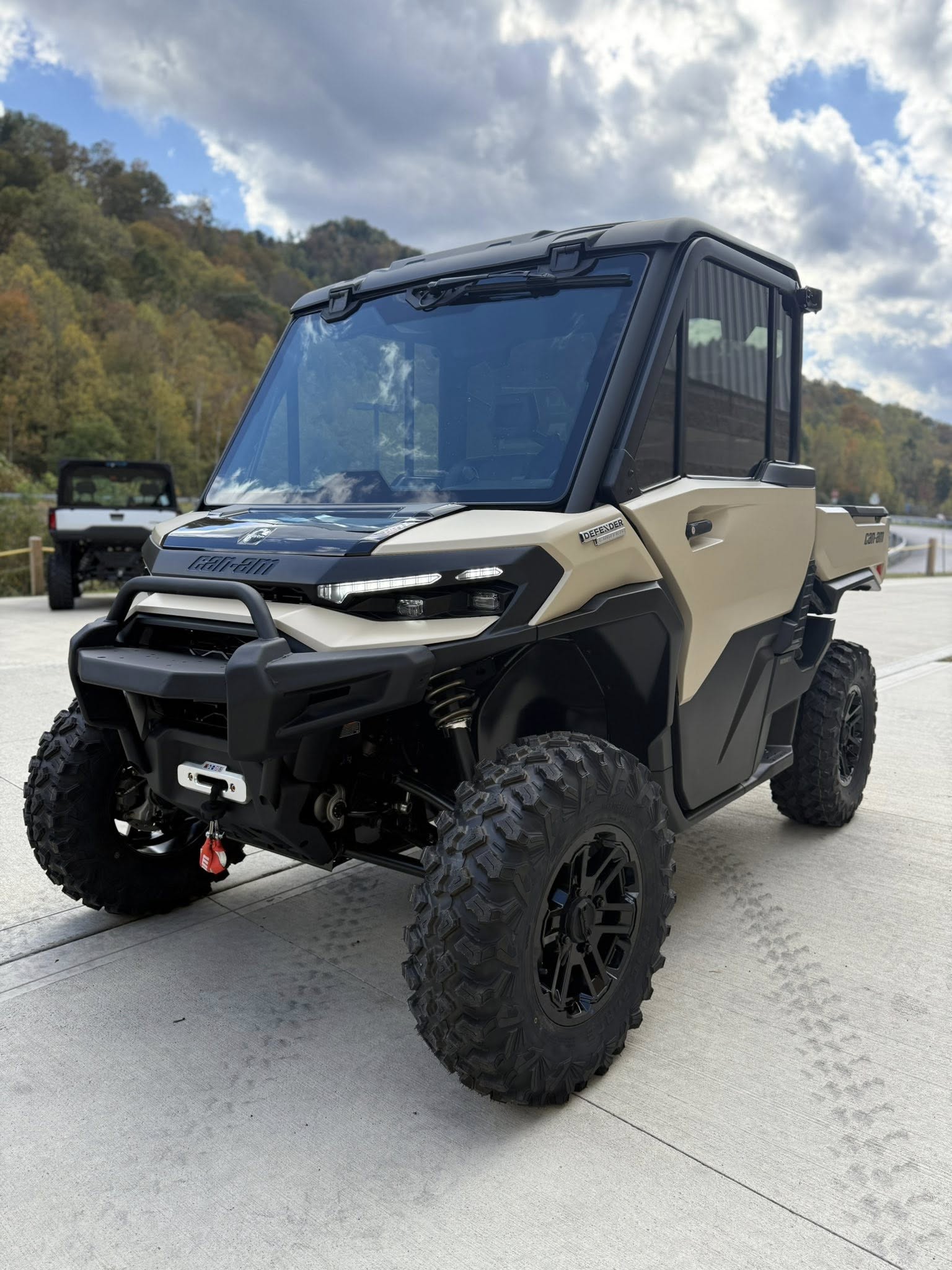 2026 Can-Am DEFENDER LIMITED HD11