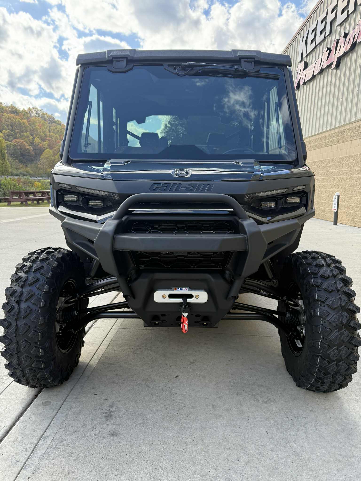 2026 Can-Am DEFENDER MAX LONESTAR CAB HD 11 - Photo 5