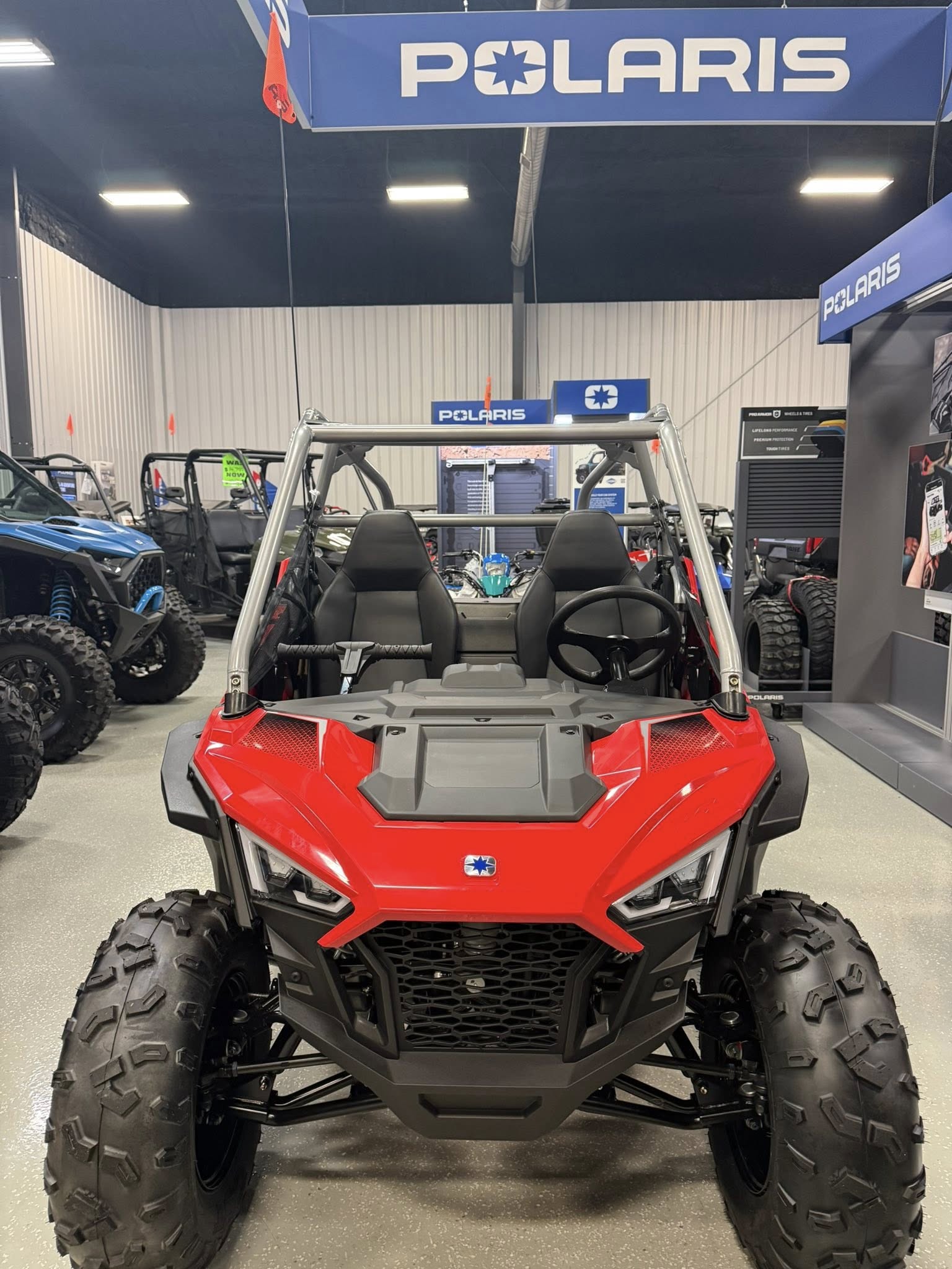 2026 Polaris RZR 200 EFI - Photo 2