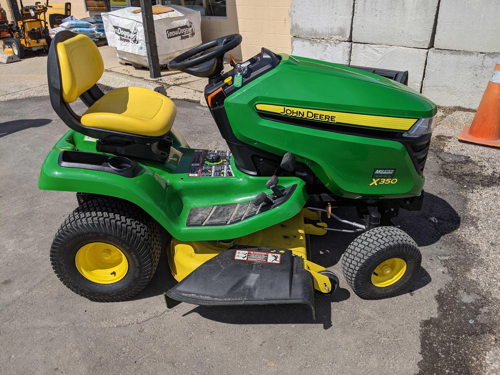 2017 John Deere X350 Tractor with 42inch Deck for sale in Madison, WI