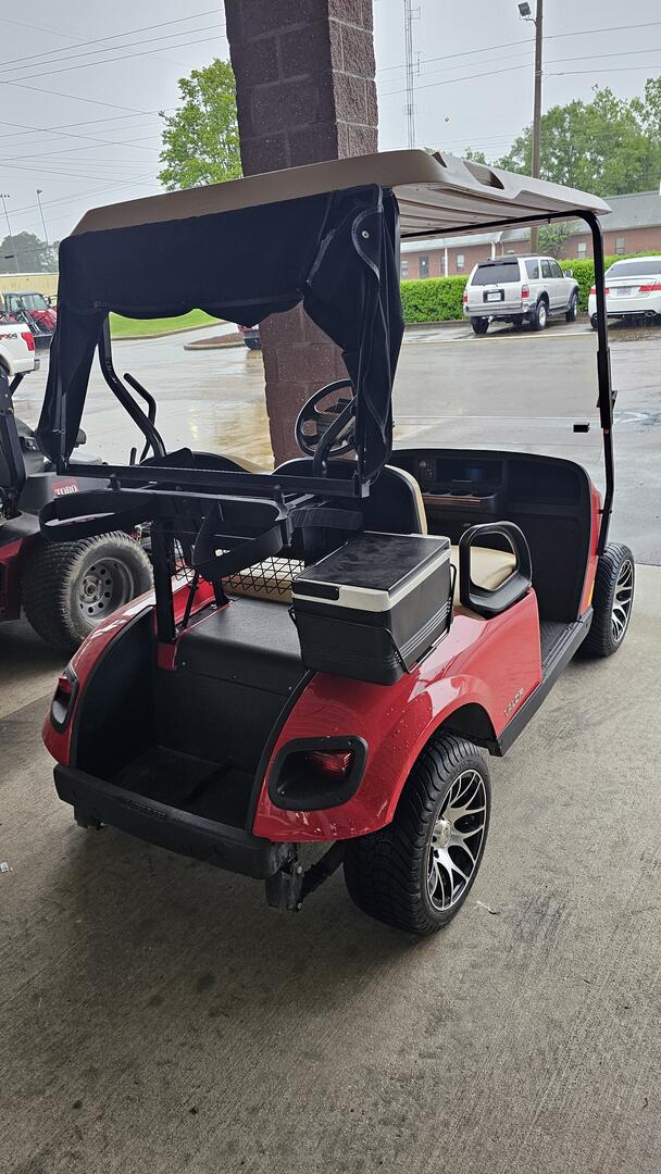 2021 E-Z-GO Valor Electric - Photo 8