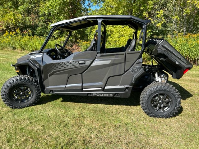 2025 Polaris GENERAL® XP 4 1000 Ultimate - Photo 4