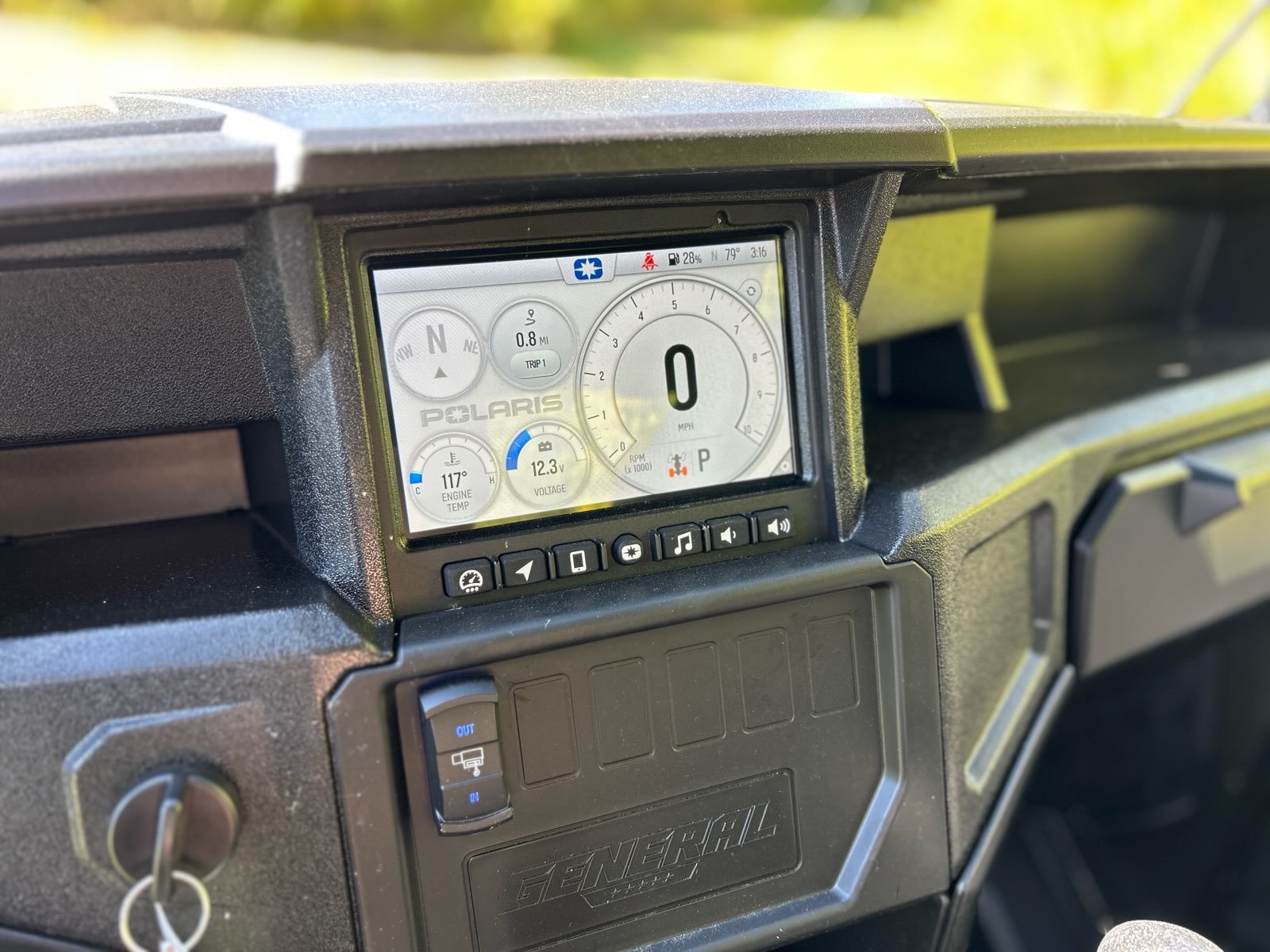 2025 Polaris GENERAL® XP 4 1000 Ultimate - Photo 8