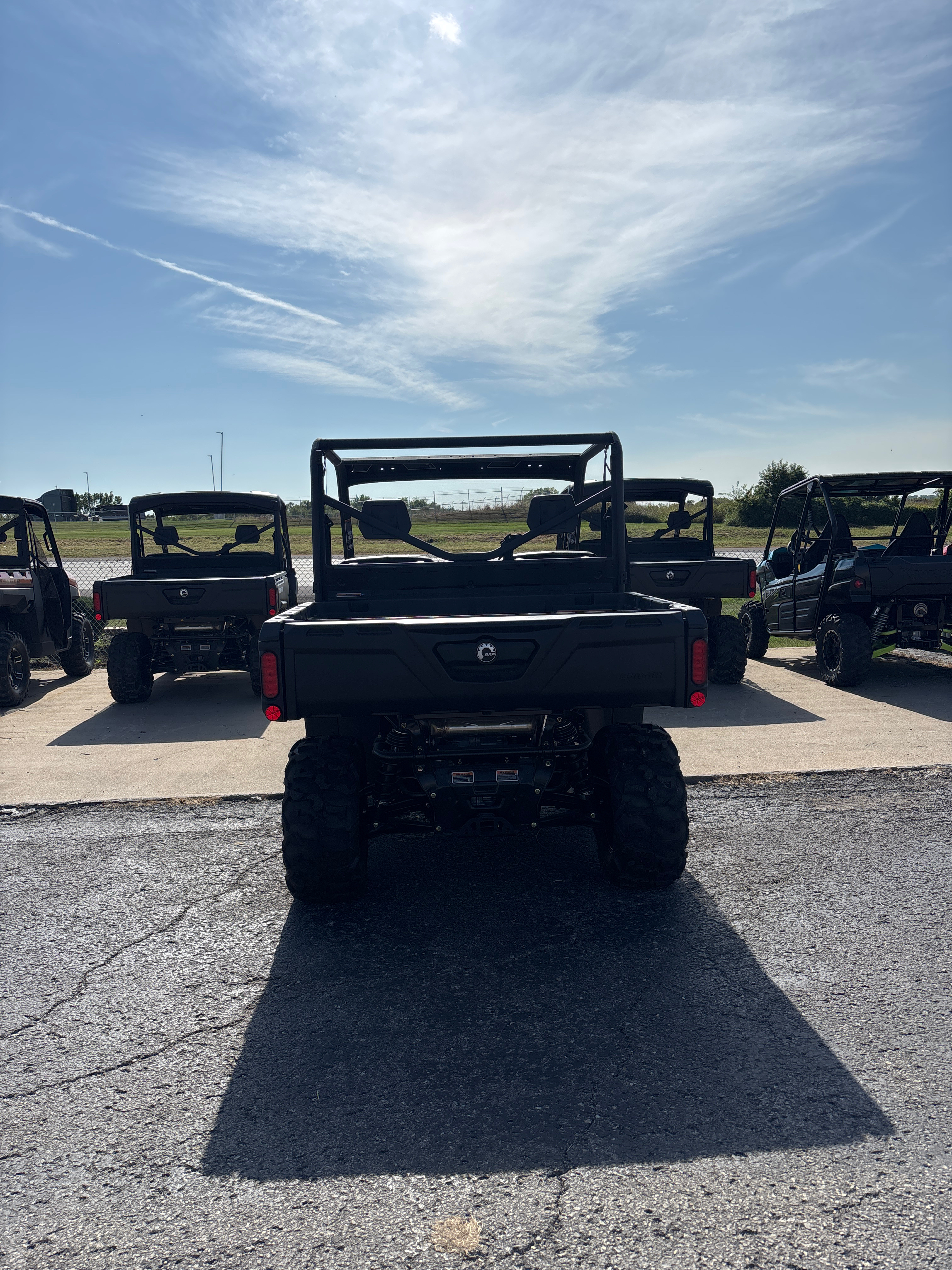 2025 Can-Am Defender HD9 - Photo 4
