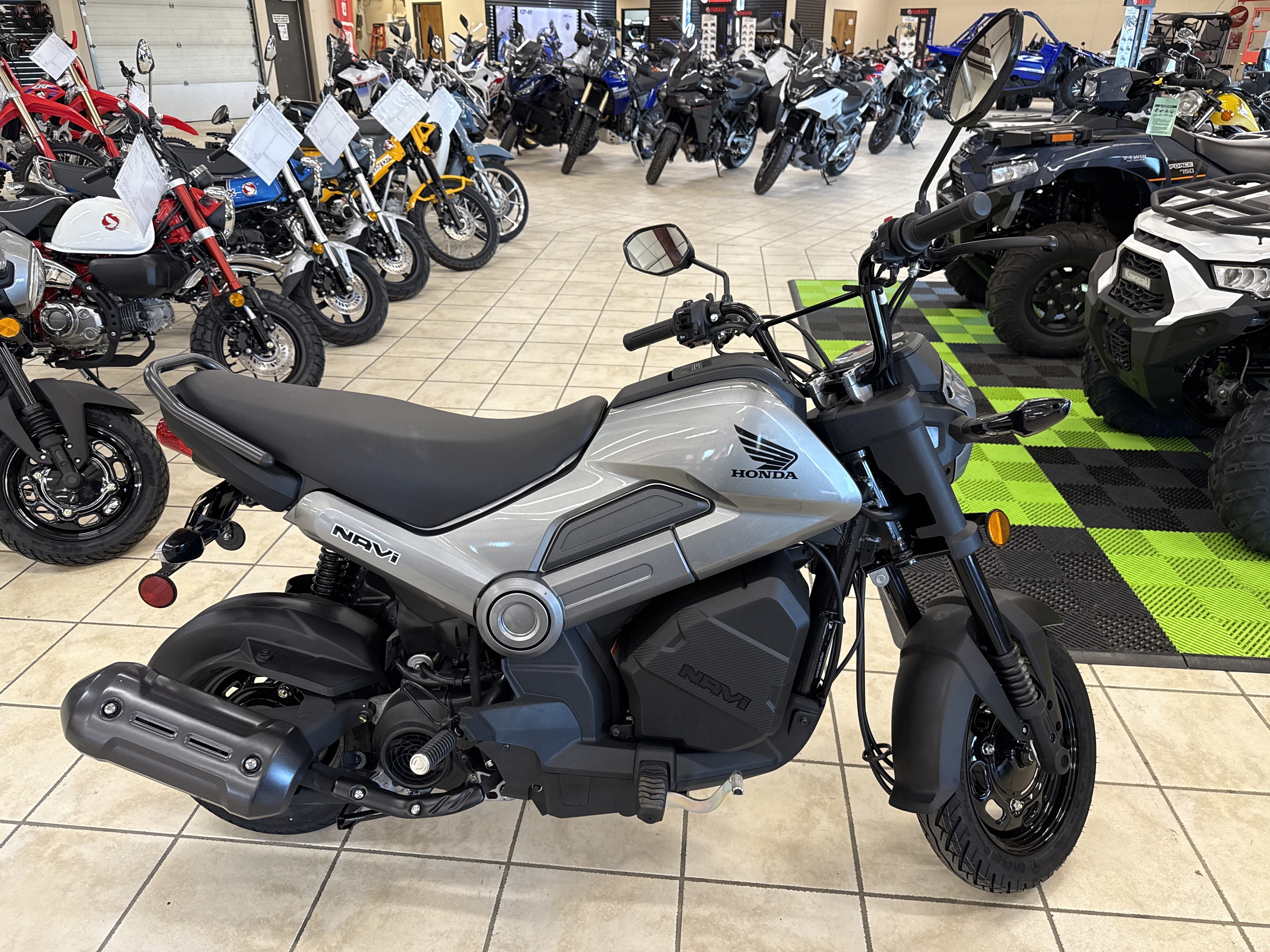 2025 Honda NAVI - Photo 2