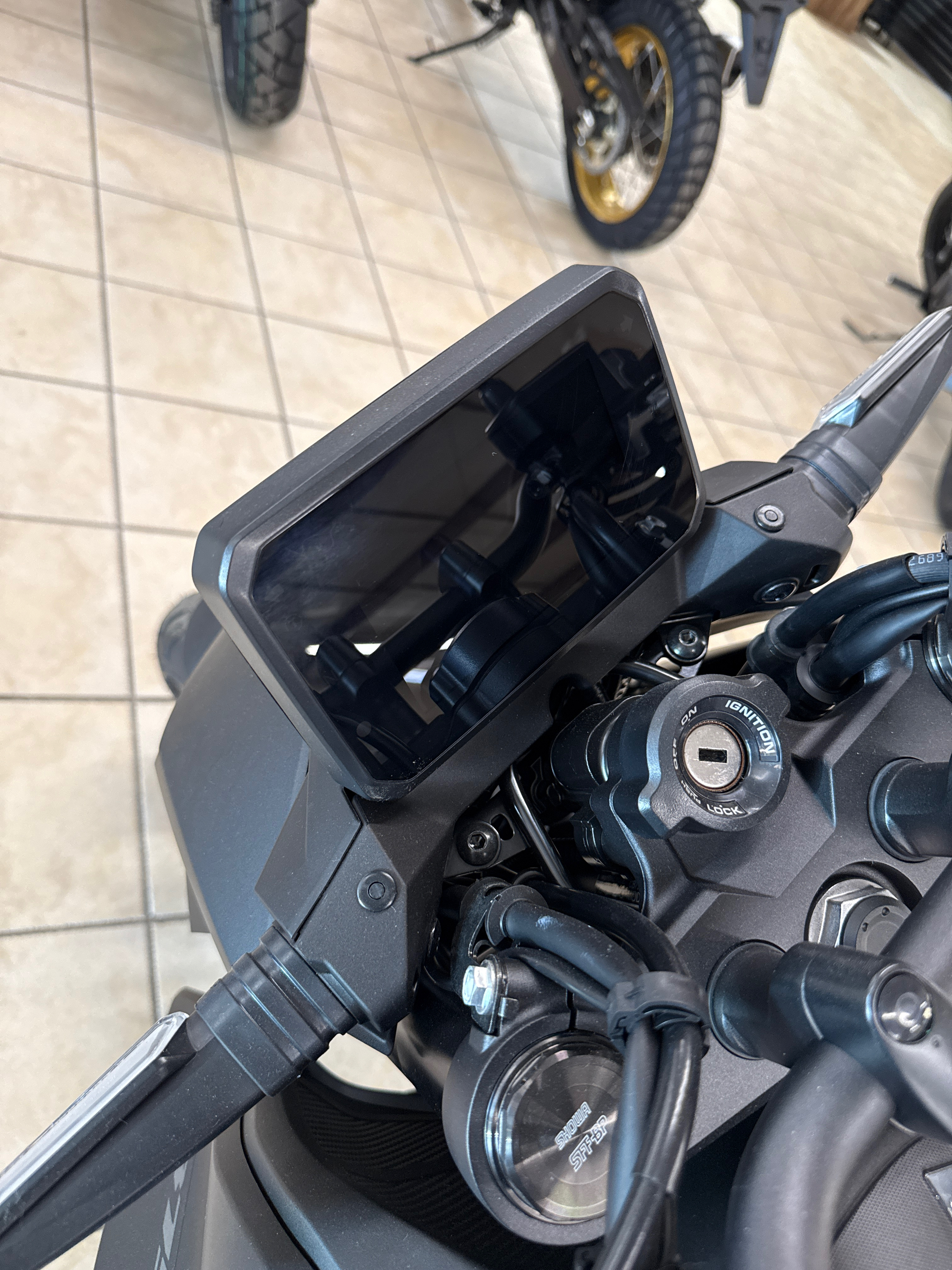 2025 Honda CB750 - Photo 6