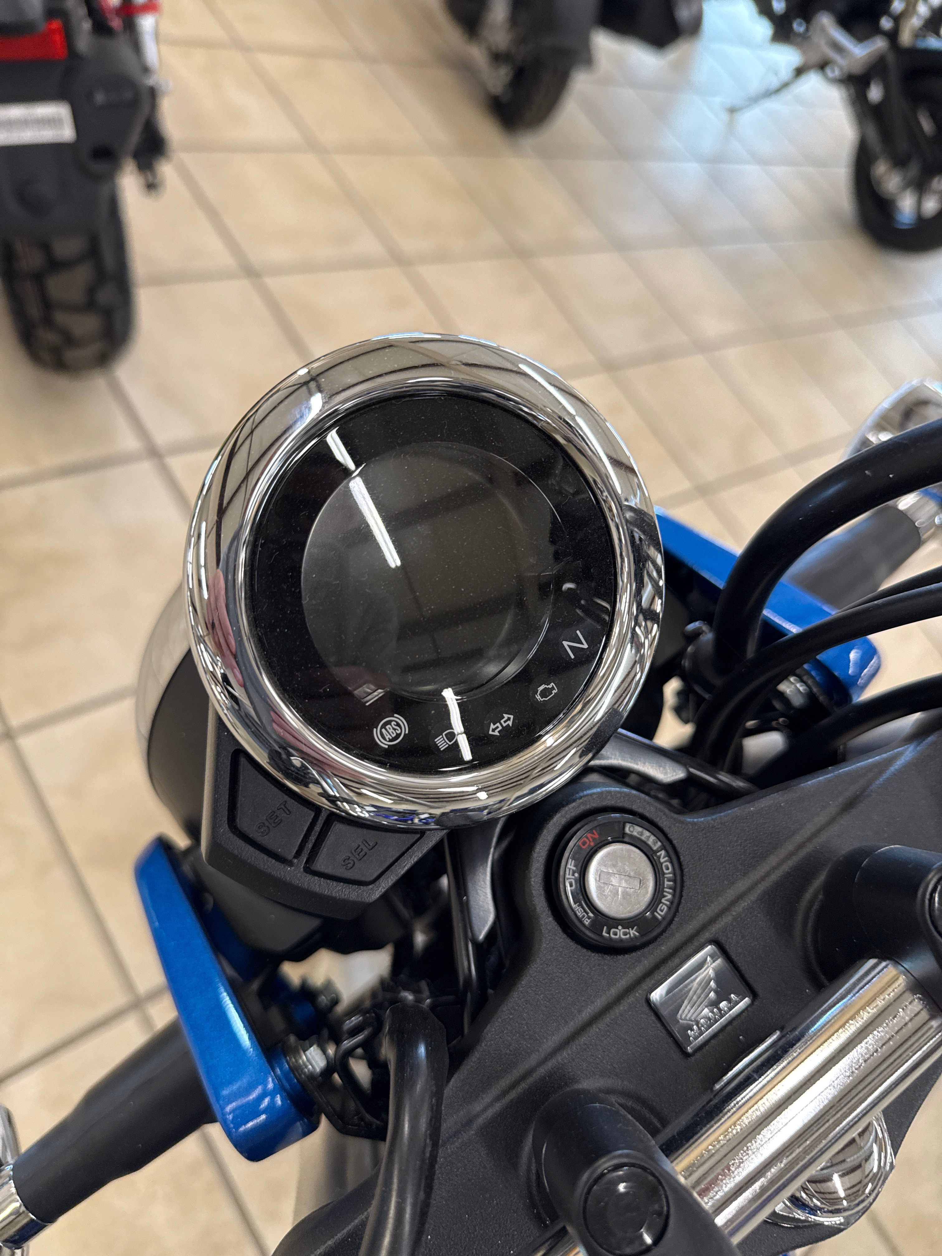 2025 Honda DAX - Photo 5