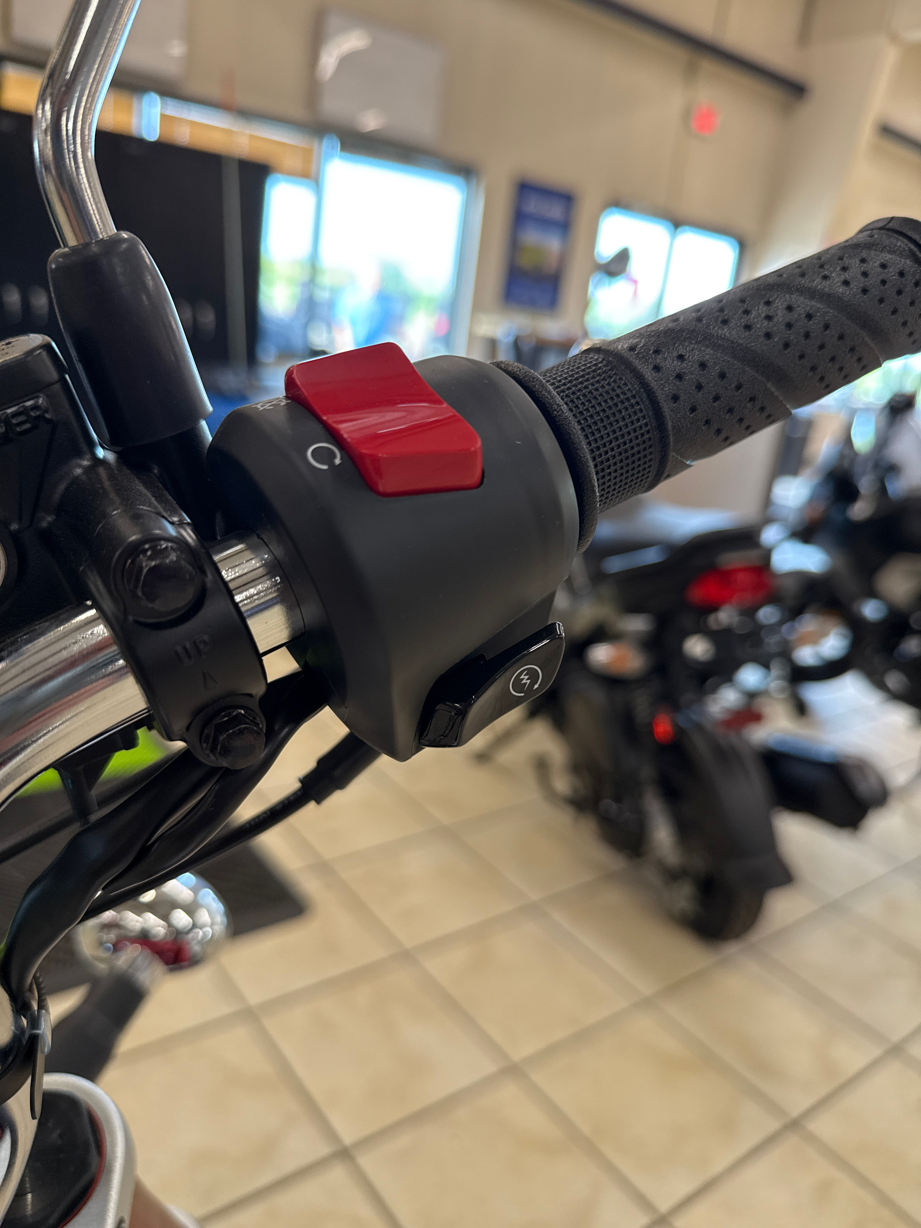 2025 Honda MONKEY - Photo 8