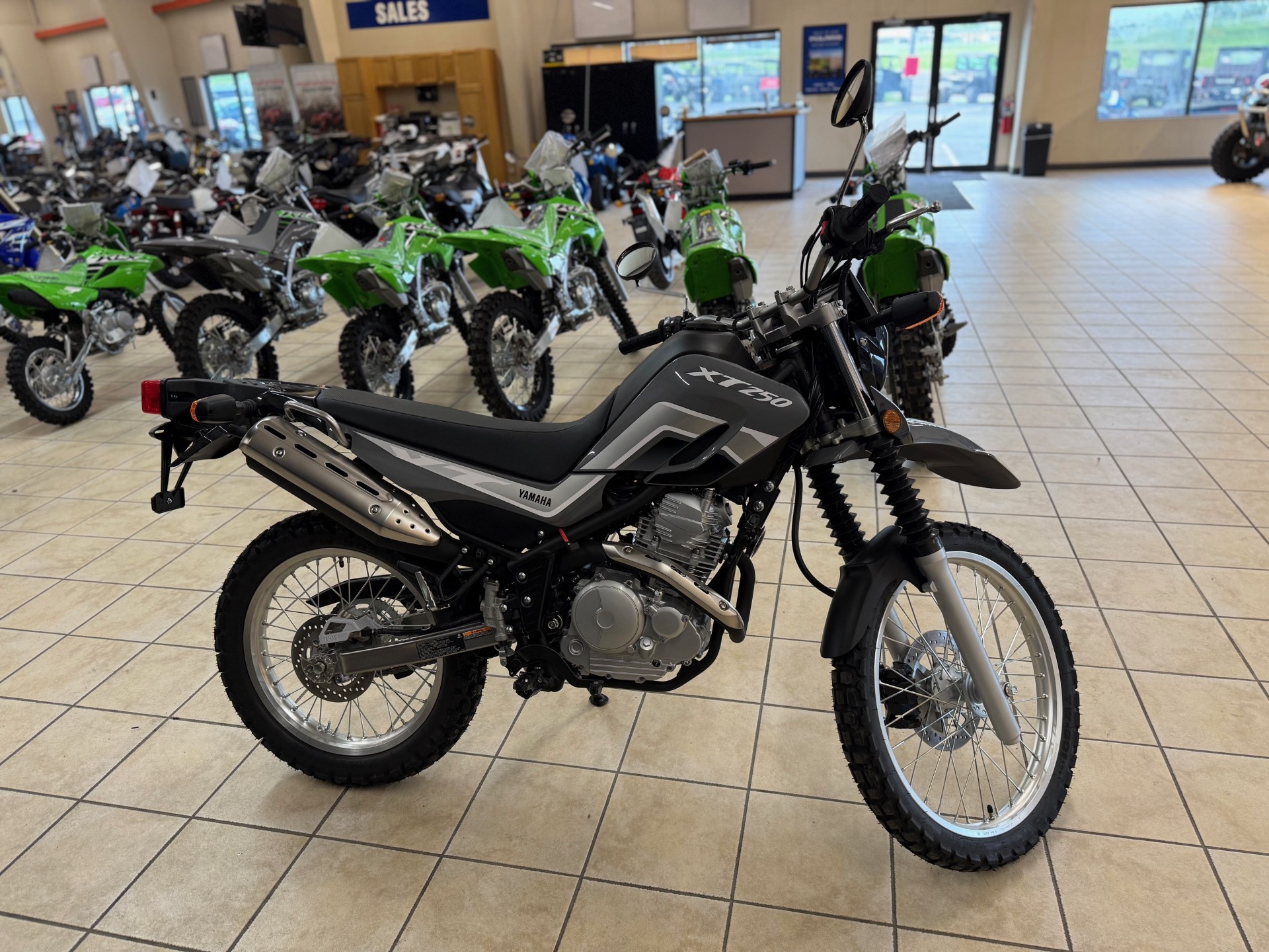 2024 Yamaha XT 250 - Photo 2