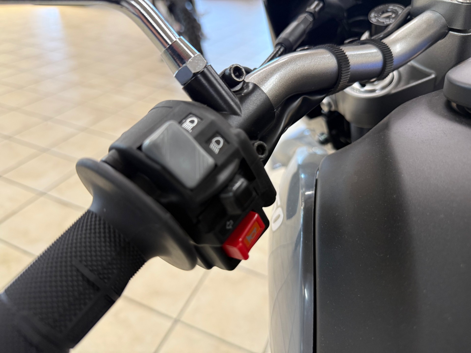 2024 Yamaha XT 250 - Photo 5