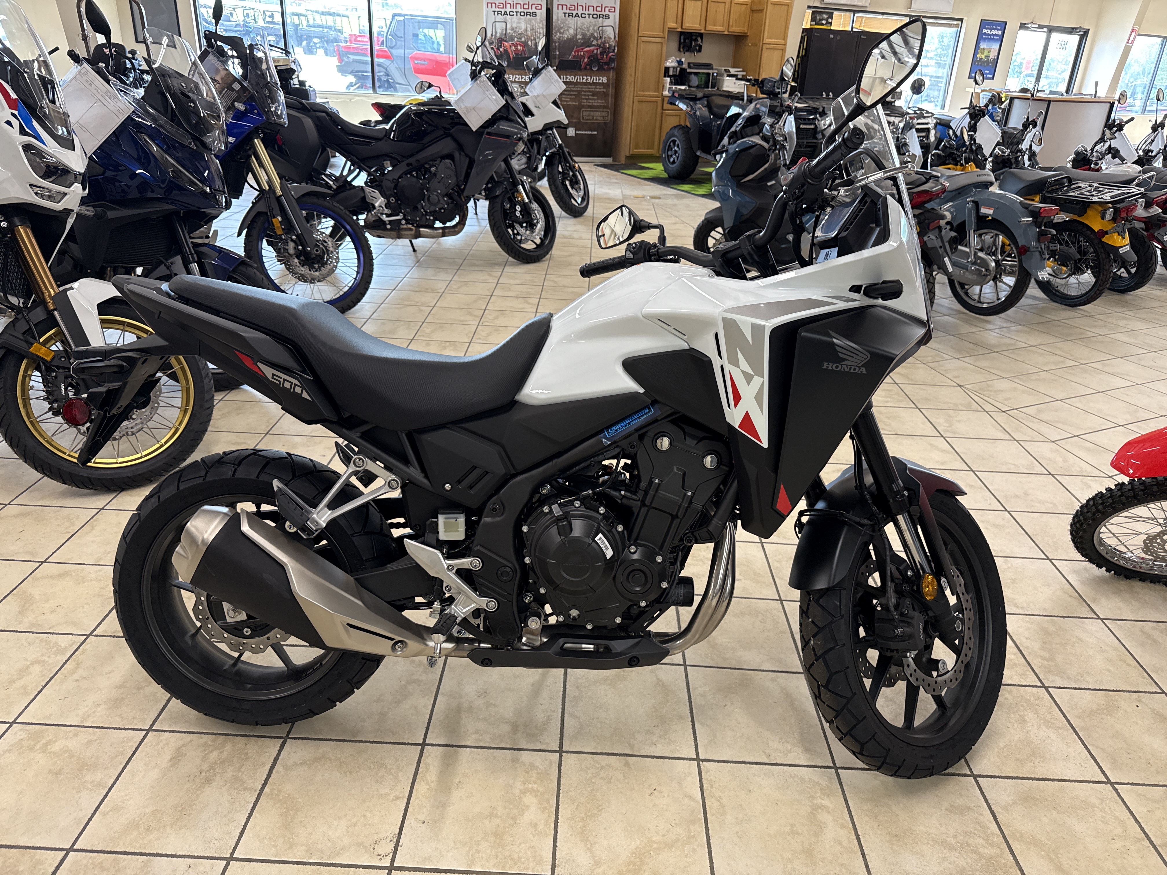 2025 Honda NX500 - Photo 2
