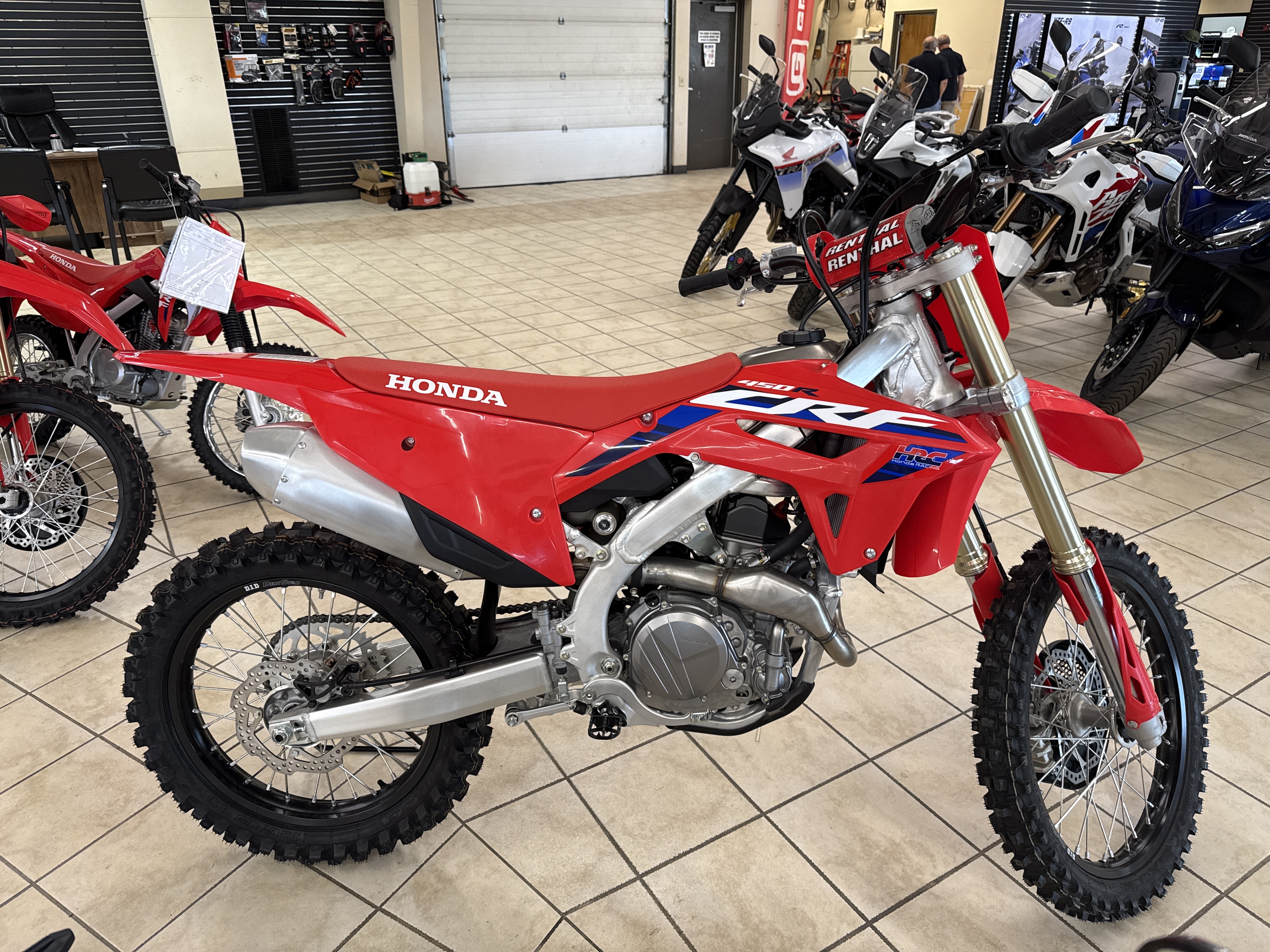 2024 Honda CRF450R - Photo 2