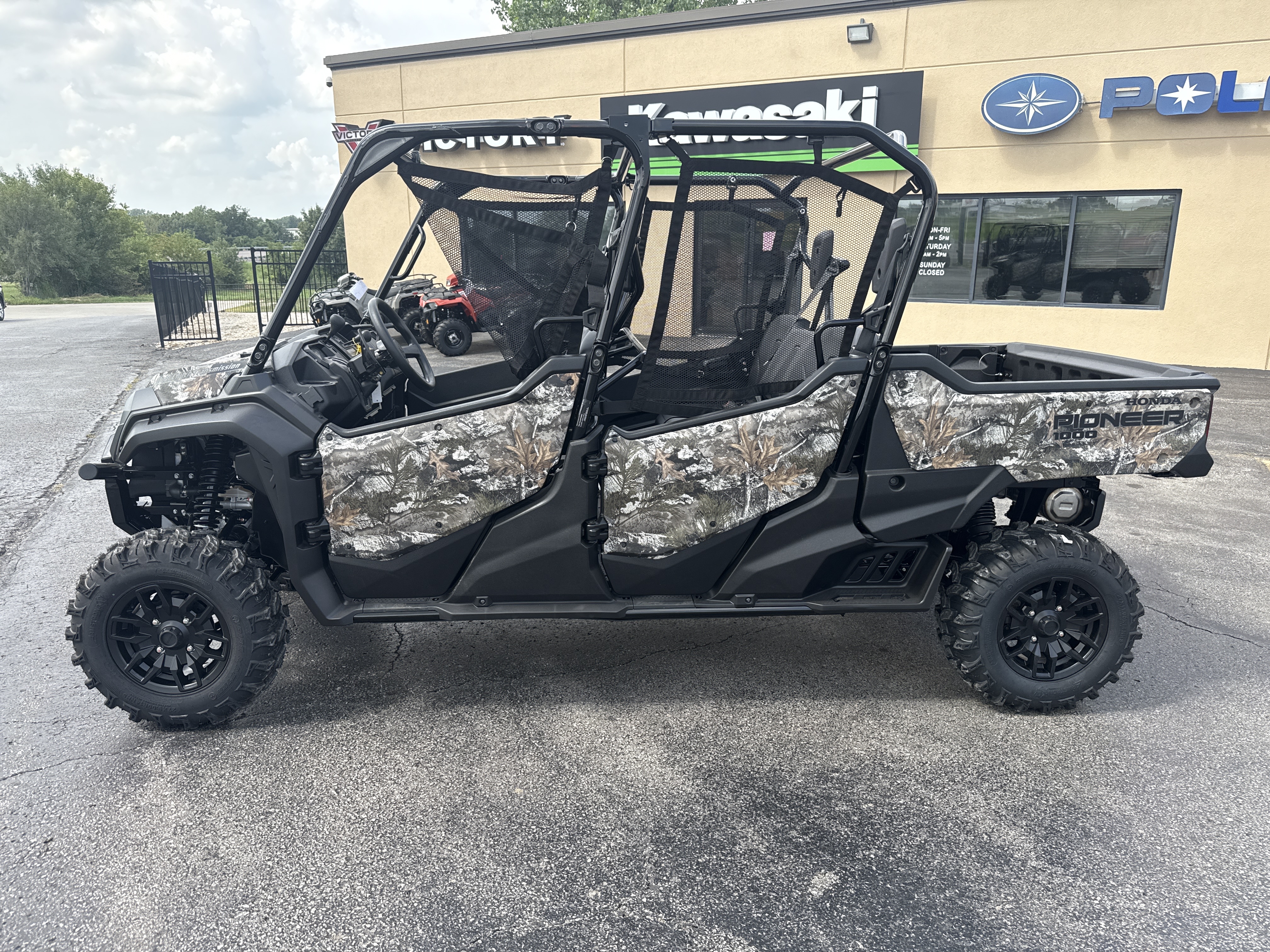 2025 Honda PIONEER 1000-6 - Photo 4