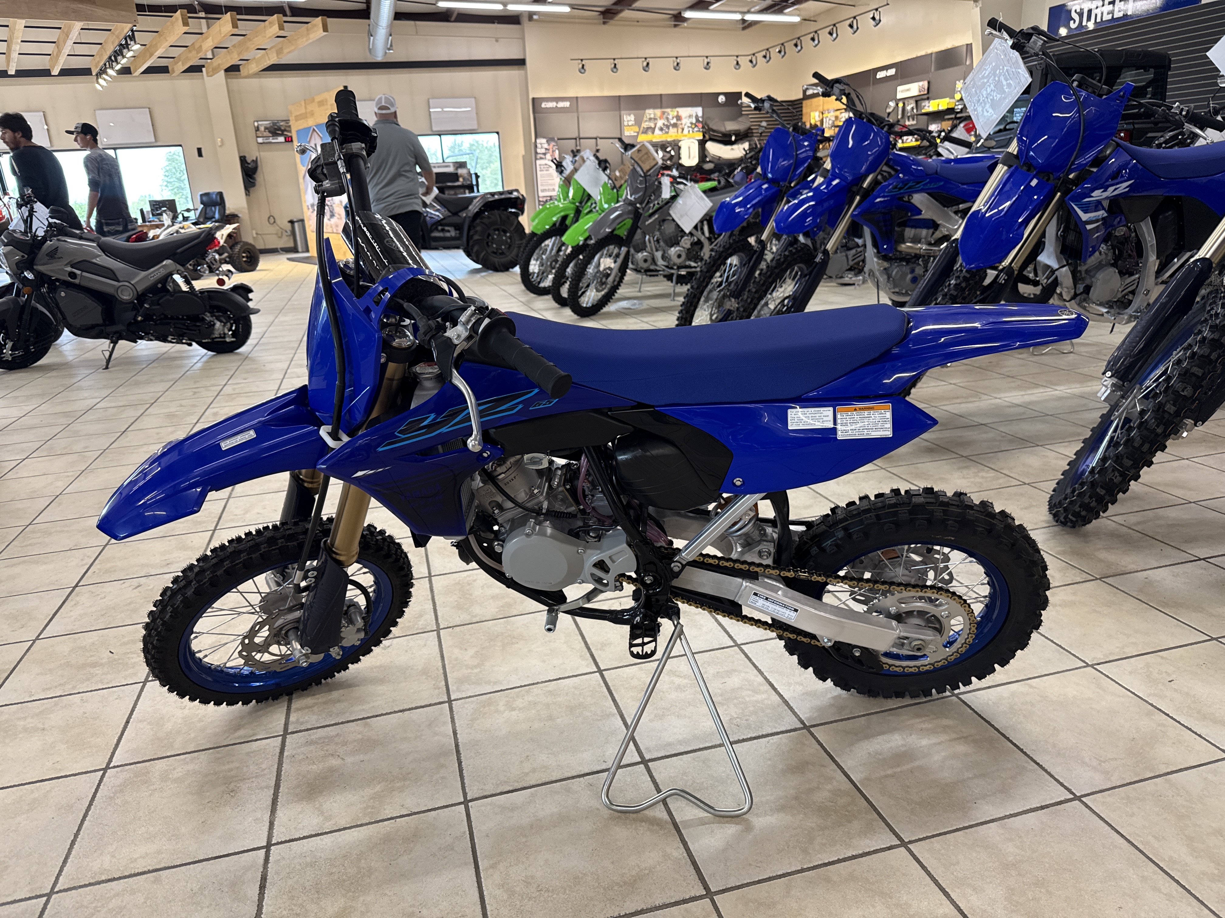 2024 Yamaha YZ 65 - Photo 4